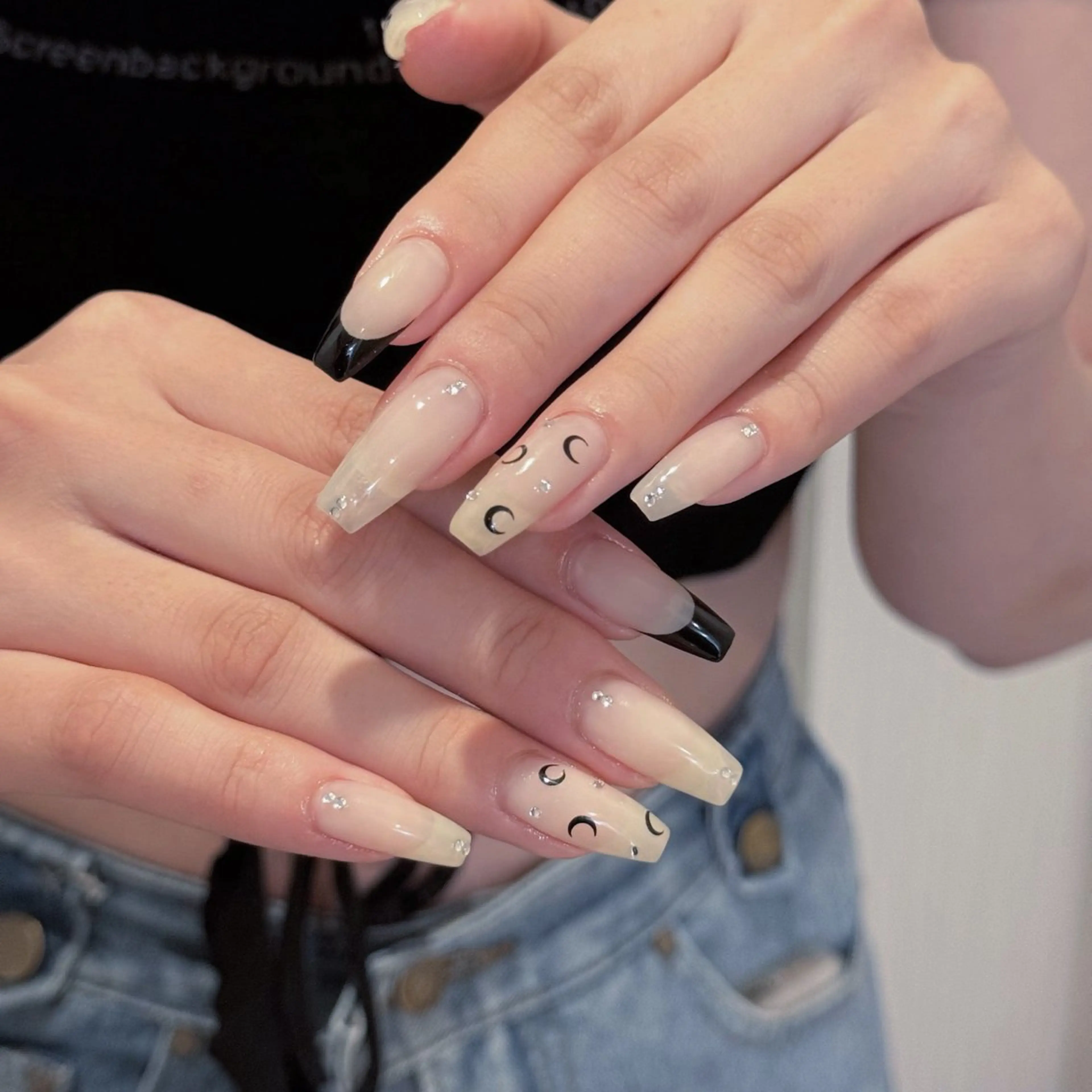 ネイル チークネイル フレンチネイル 韓国ネイル マグネットネイル オフィスネイル nailsalon ChuColaのネイルデザイン