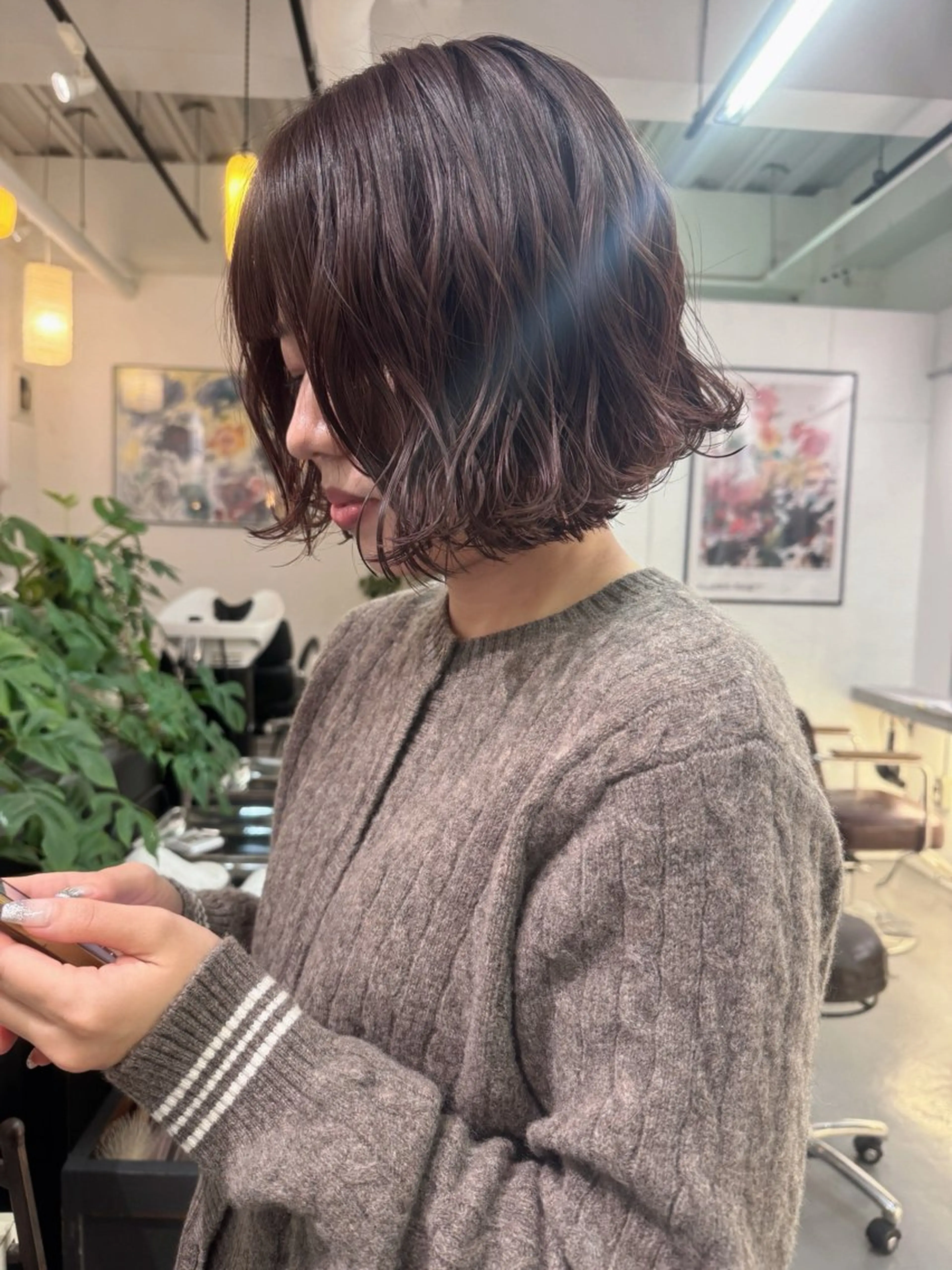 ショート カラー パーマ ボブ 外ハネヘア カット ヘアカラー パーマ トリートメント ooit 【オーイット】のヘアスタイル