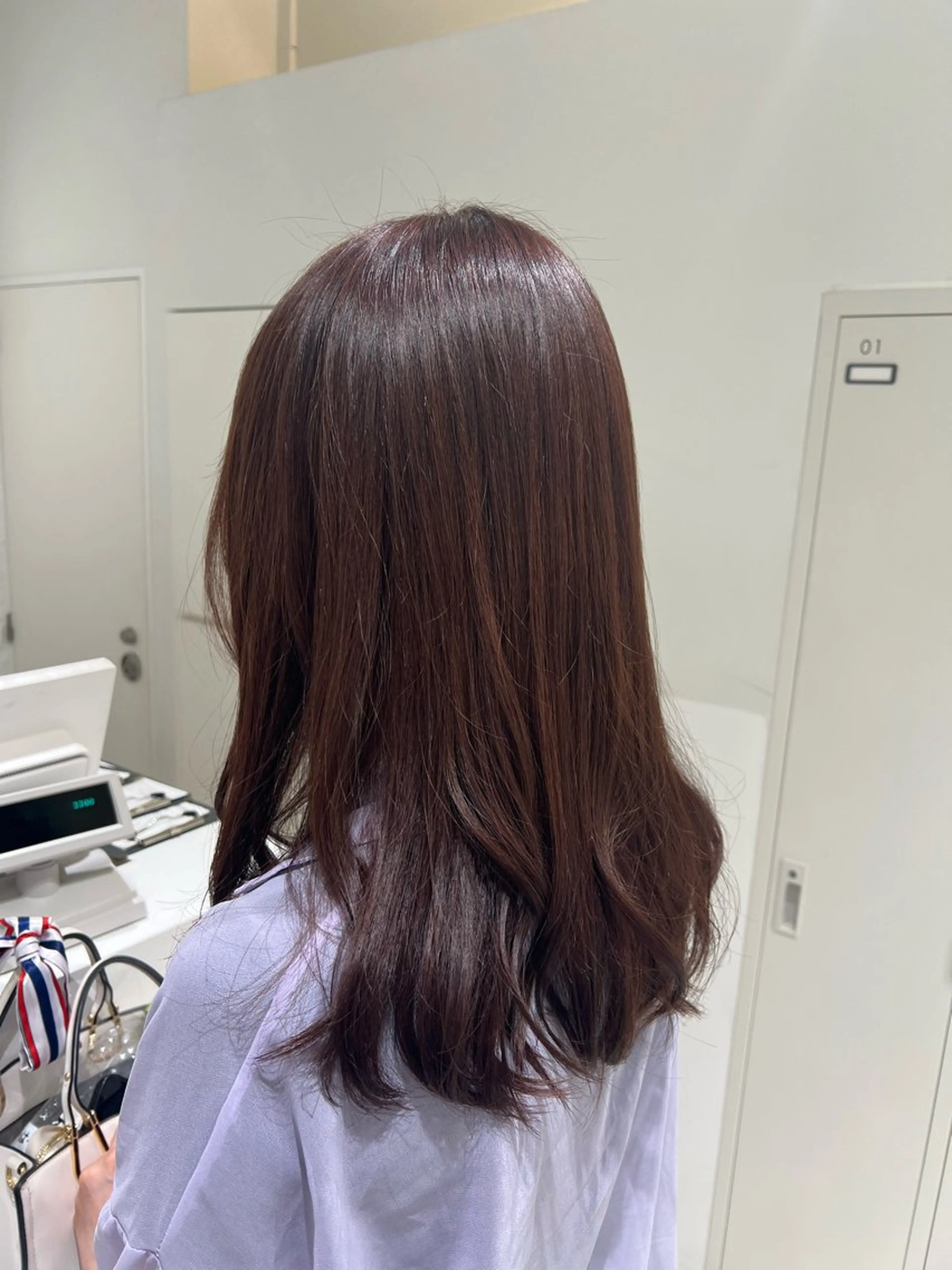 セミロング カラー ブラウンカラー チョコレートブラウン ラベンダーカラー カット ヘアカラー 【暖色カラー特化】 中山由梨のヘアスタイル