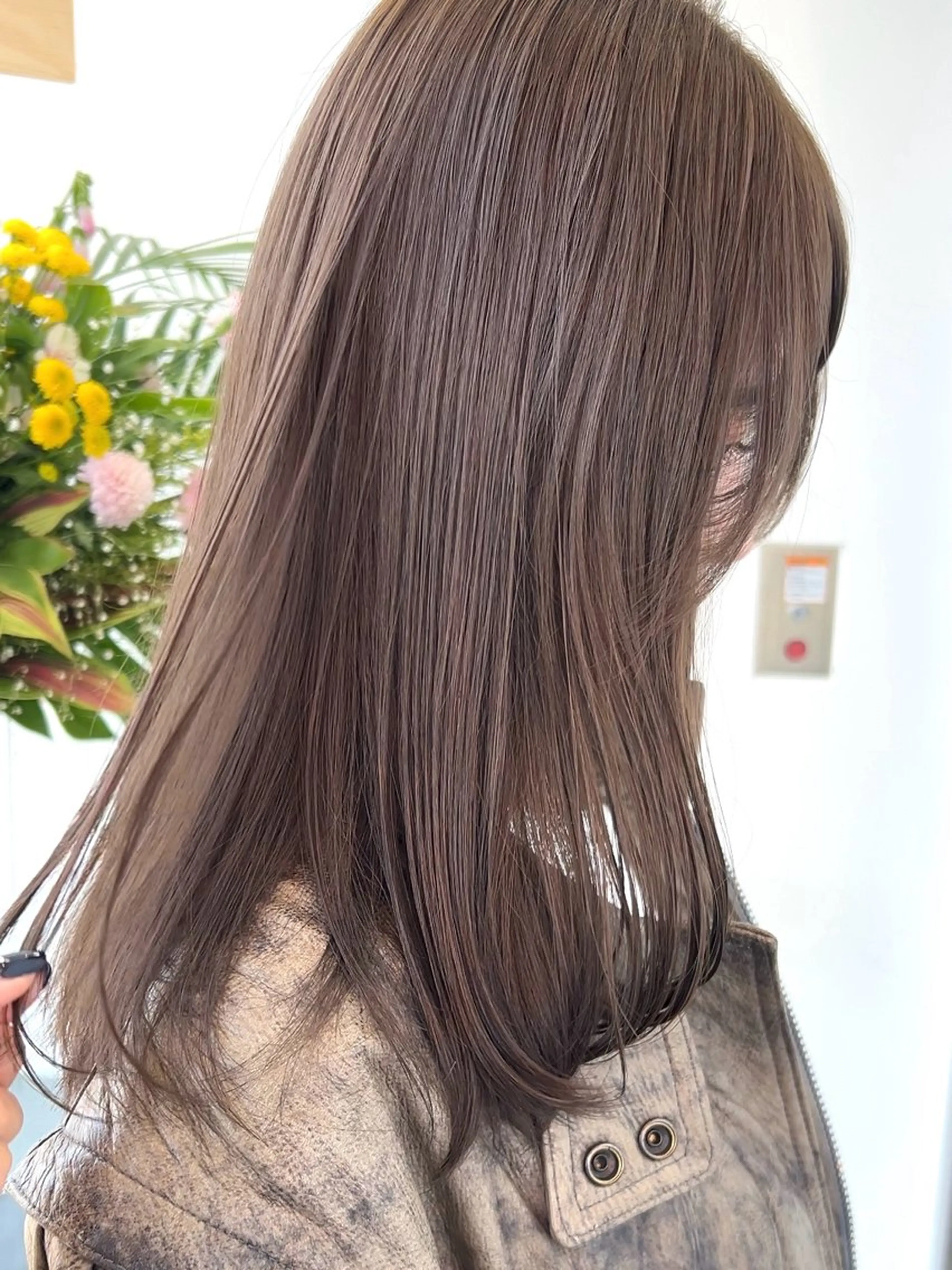 《ミニモSALE❣人気𝐍𝐨.𝟏》【ブリーチなし】ダブルカラー➕ダメージ補修トリートメント🫧ボブ/レイヤー/ロングの写真