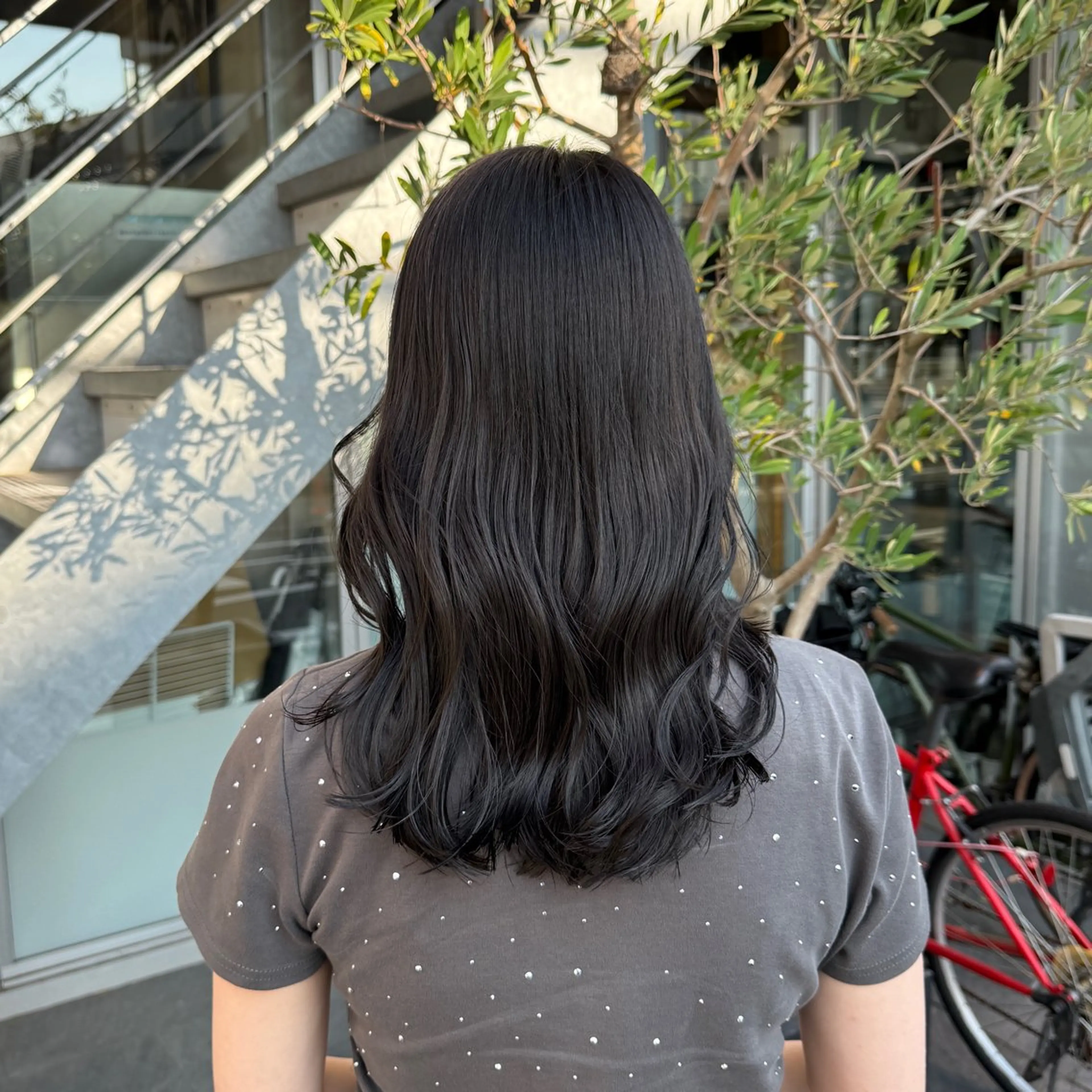 カラー グレージュ ヘアカラー 柳樂 響のヘアスタイル