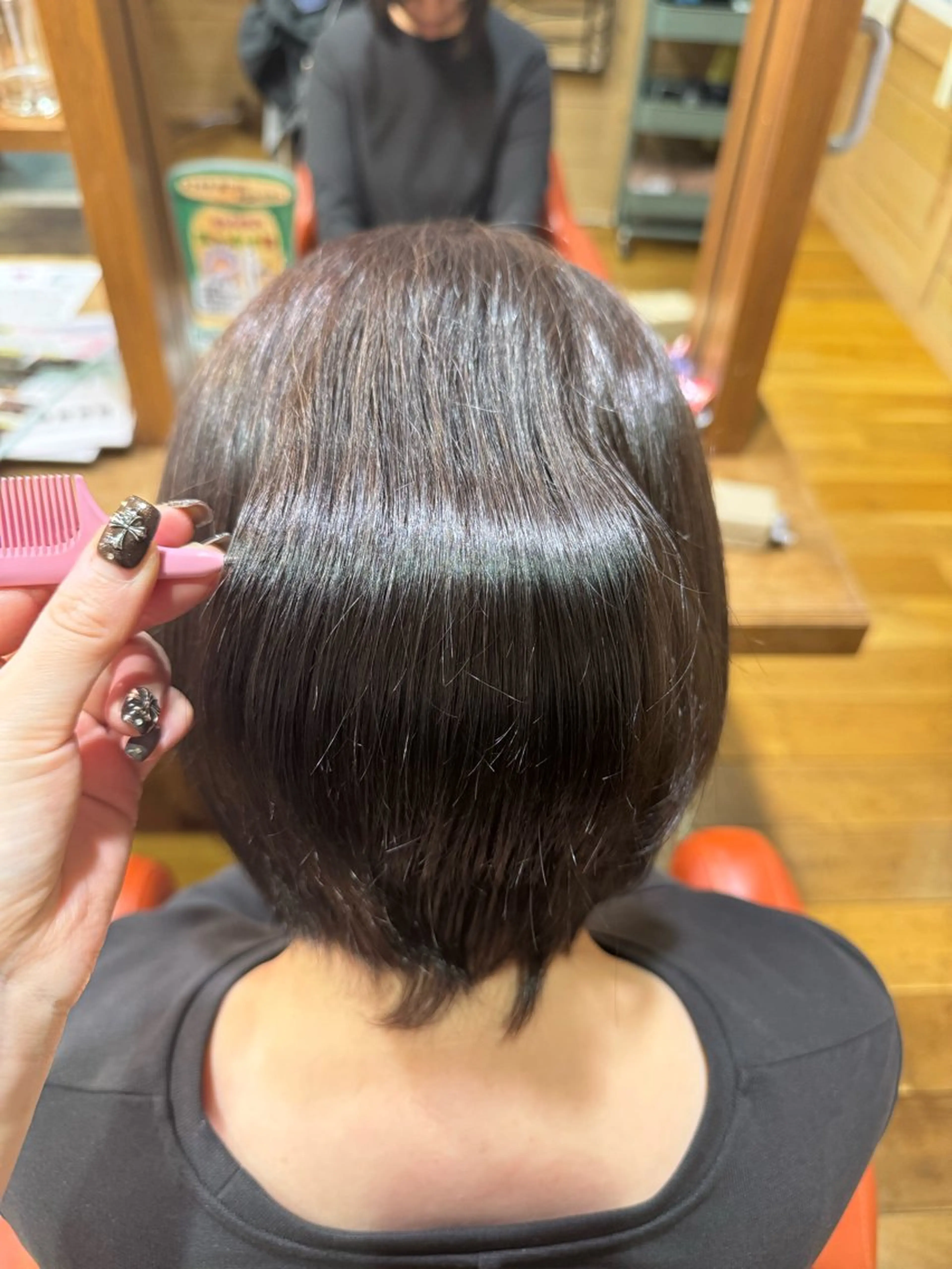 カラー グレージュ 鈴木 杏のヘアスタイル