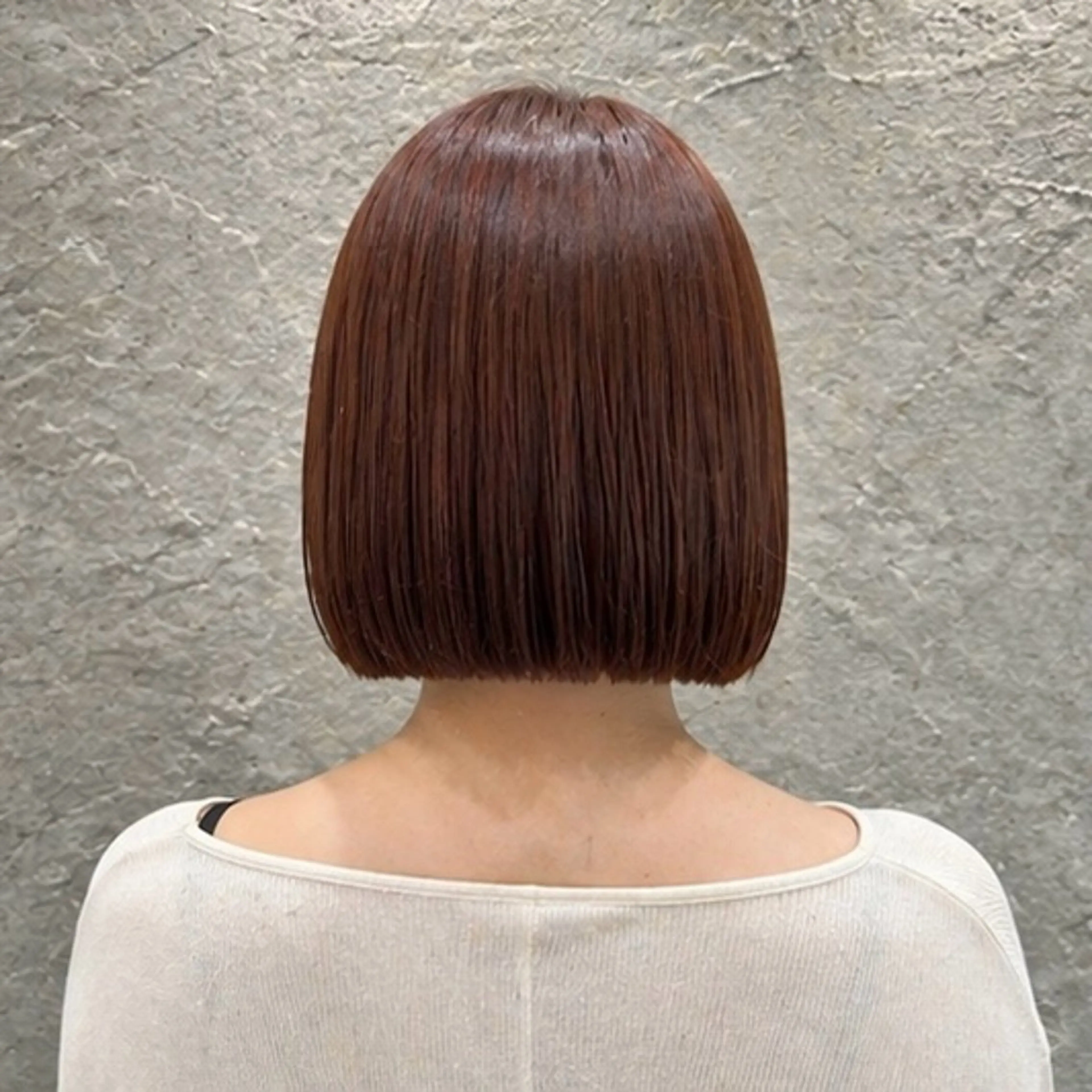 ショート 小島 咲音/艶カラー /レイヤー/縮毛矯正のヘアスタイル