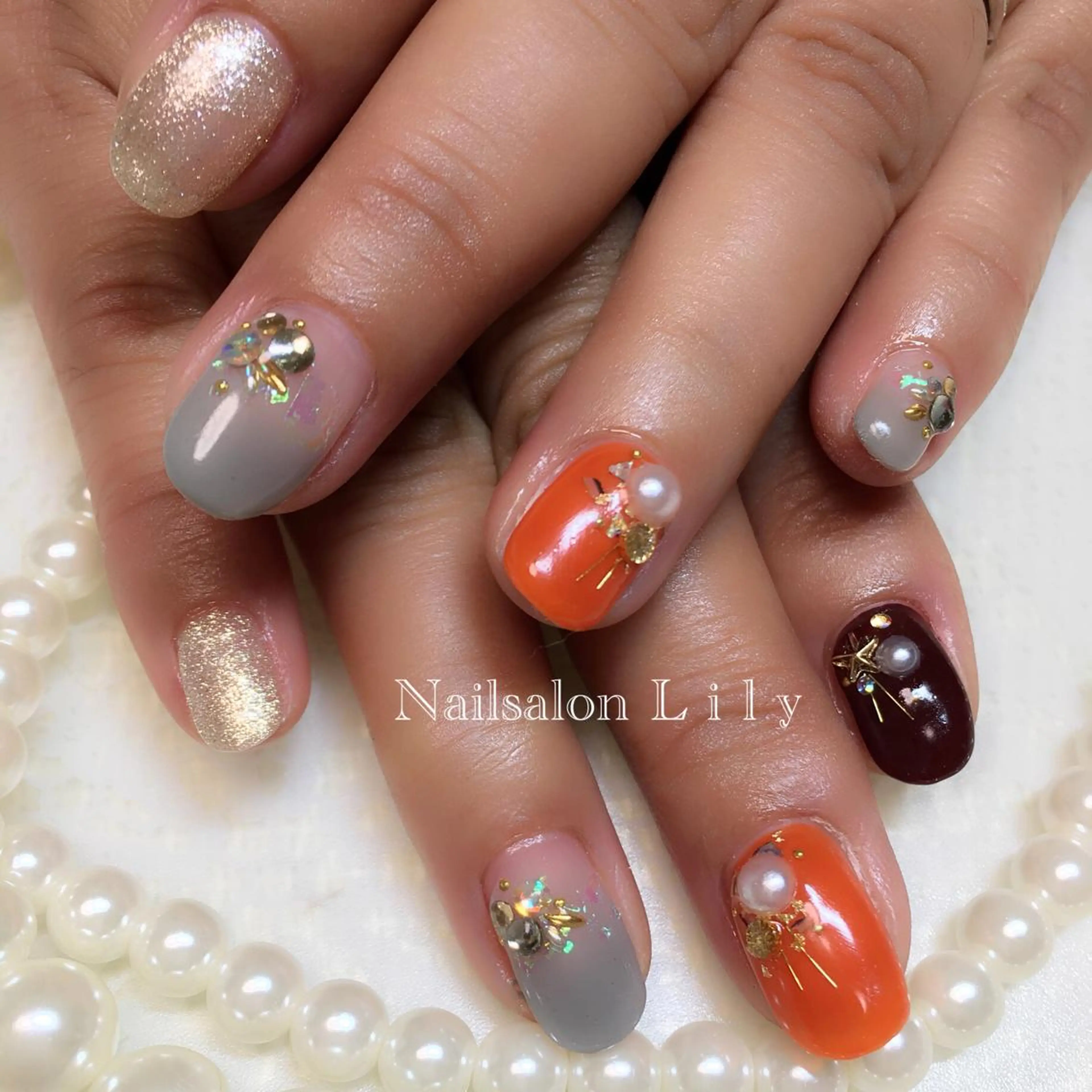 ネイル ゴージャス Lily*nail 🌻Mii🌻のネイルデザイン