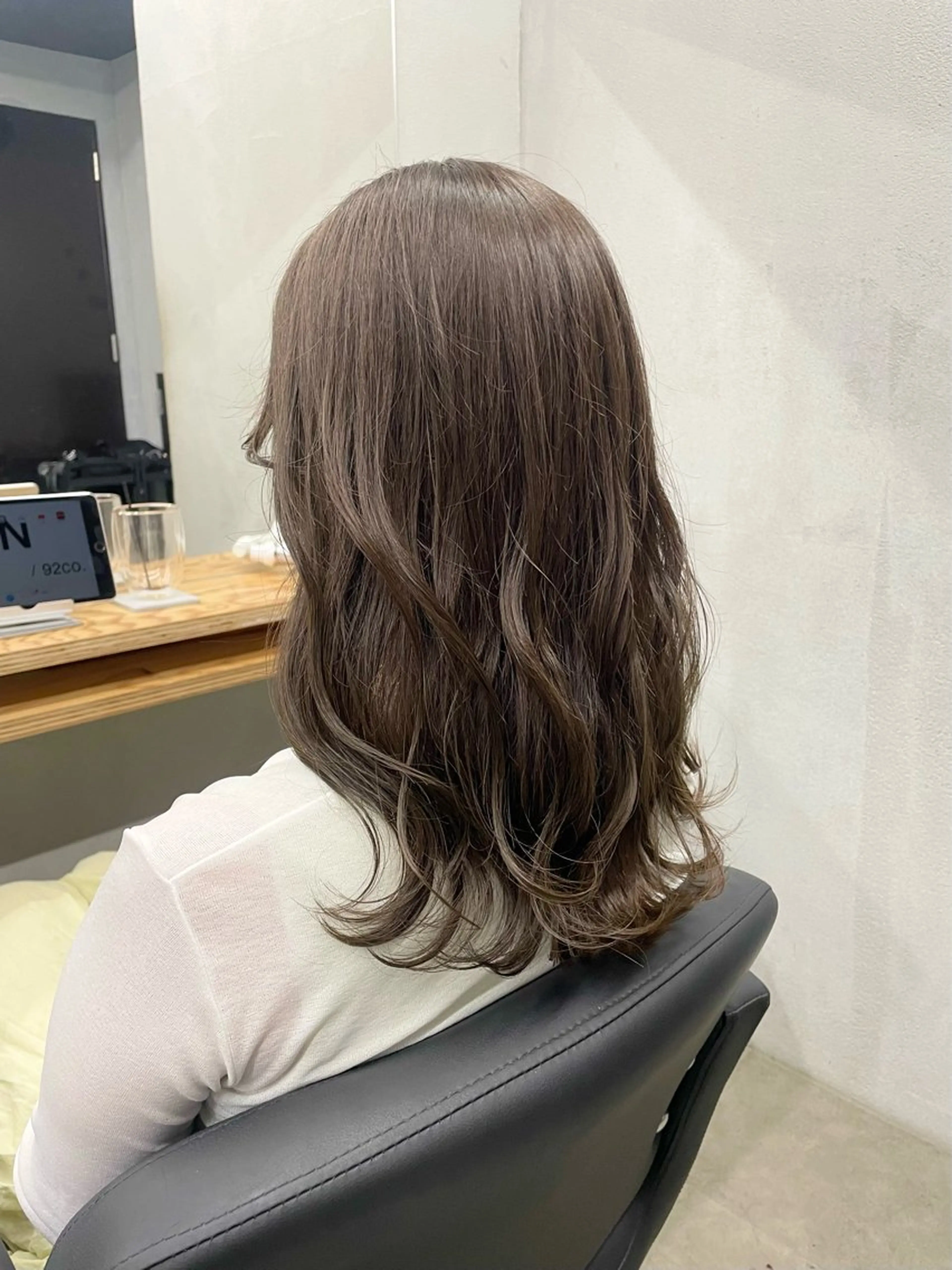 セミロング カット ヘアカラー トリートメント ひより ／novusのヘアスタイル