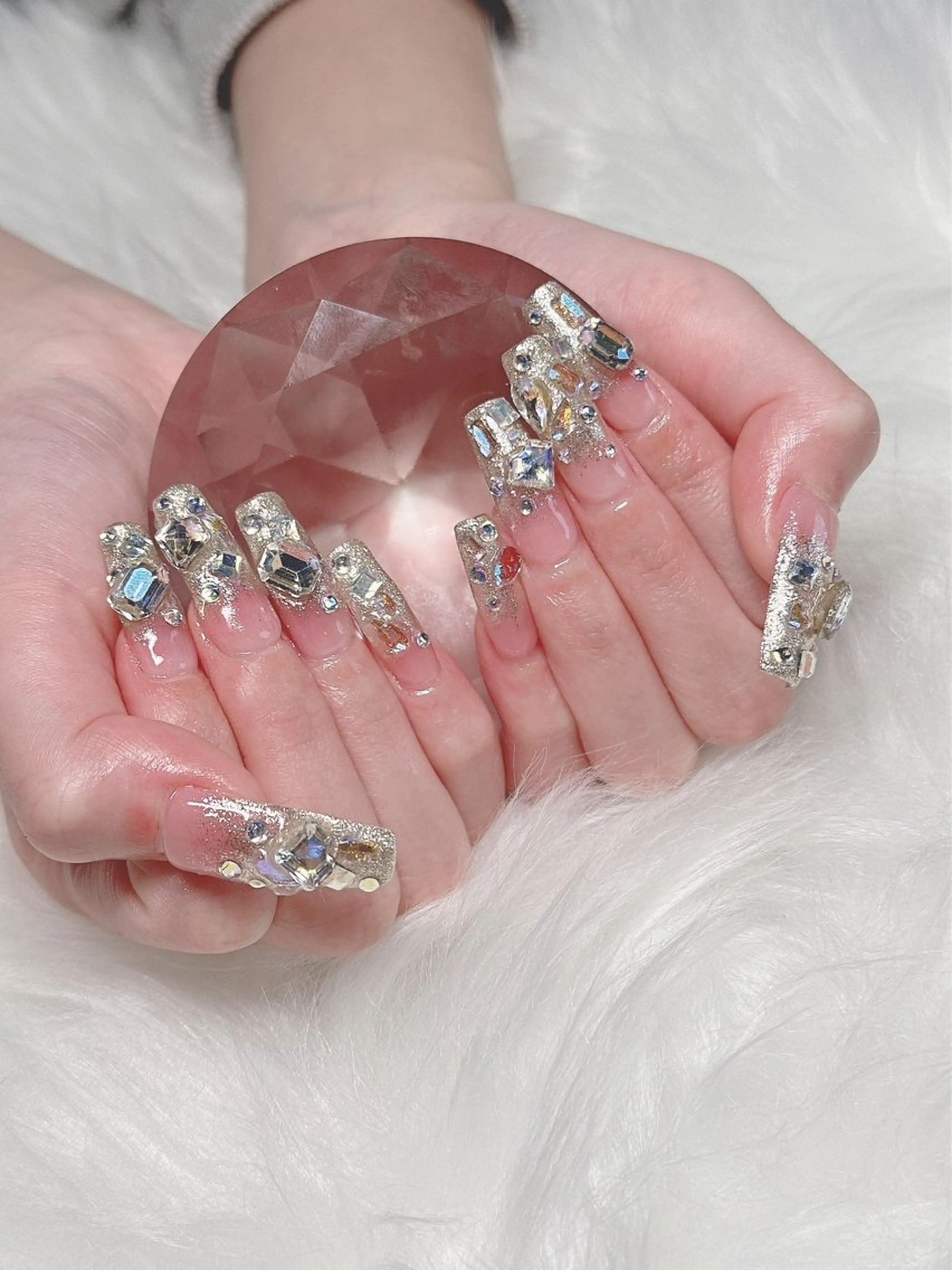 ネイル ハンドネイル nail&eye Ariesのネイルデザイン