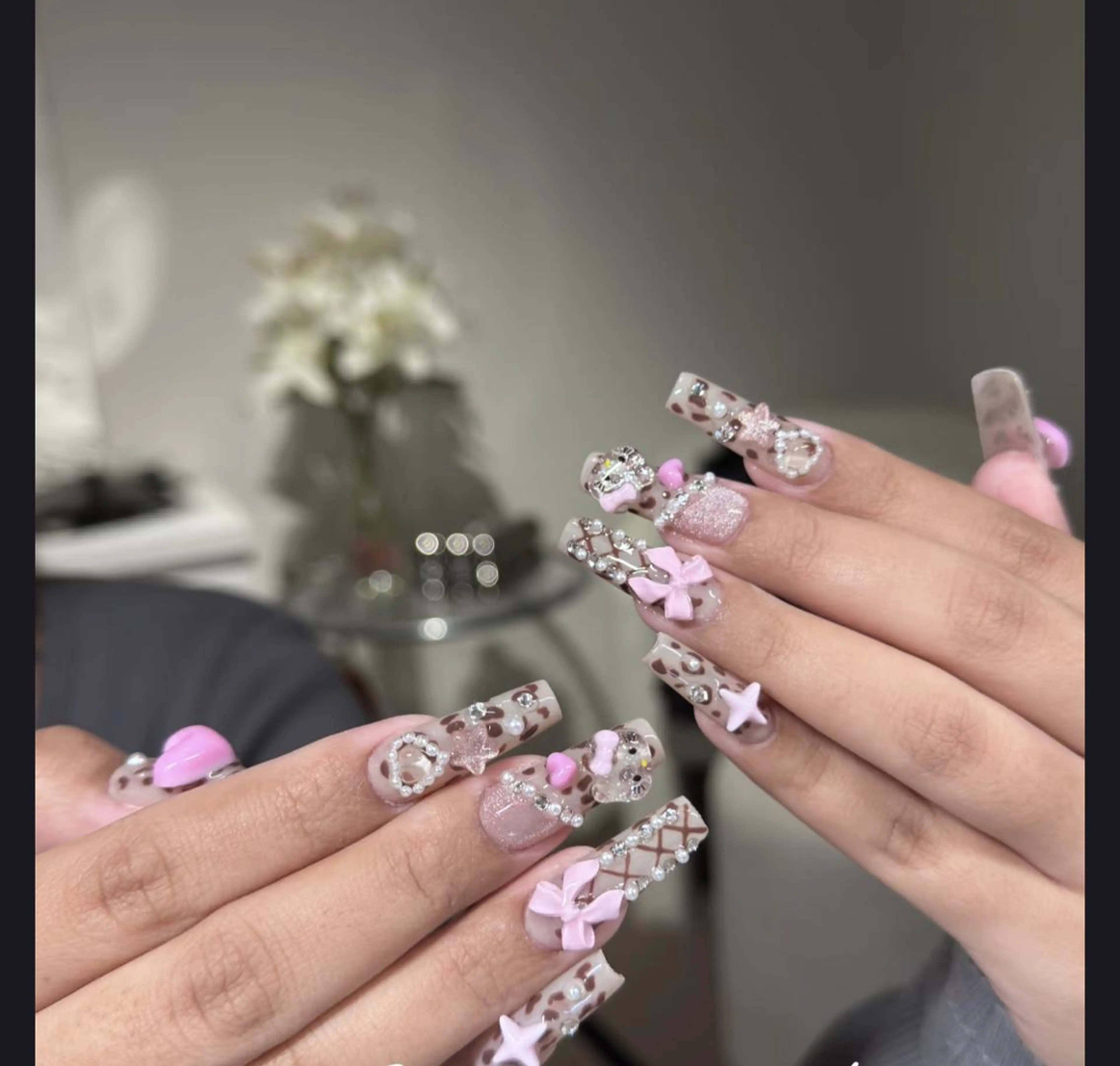 ネイル ハンドネイル 🍑 momo_nailのネイルデザイン