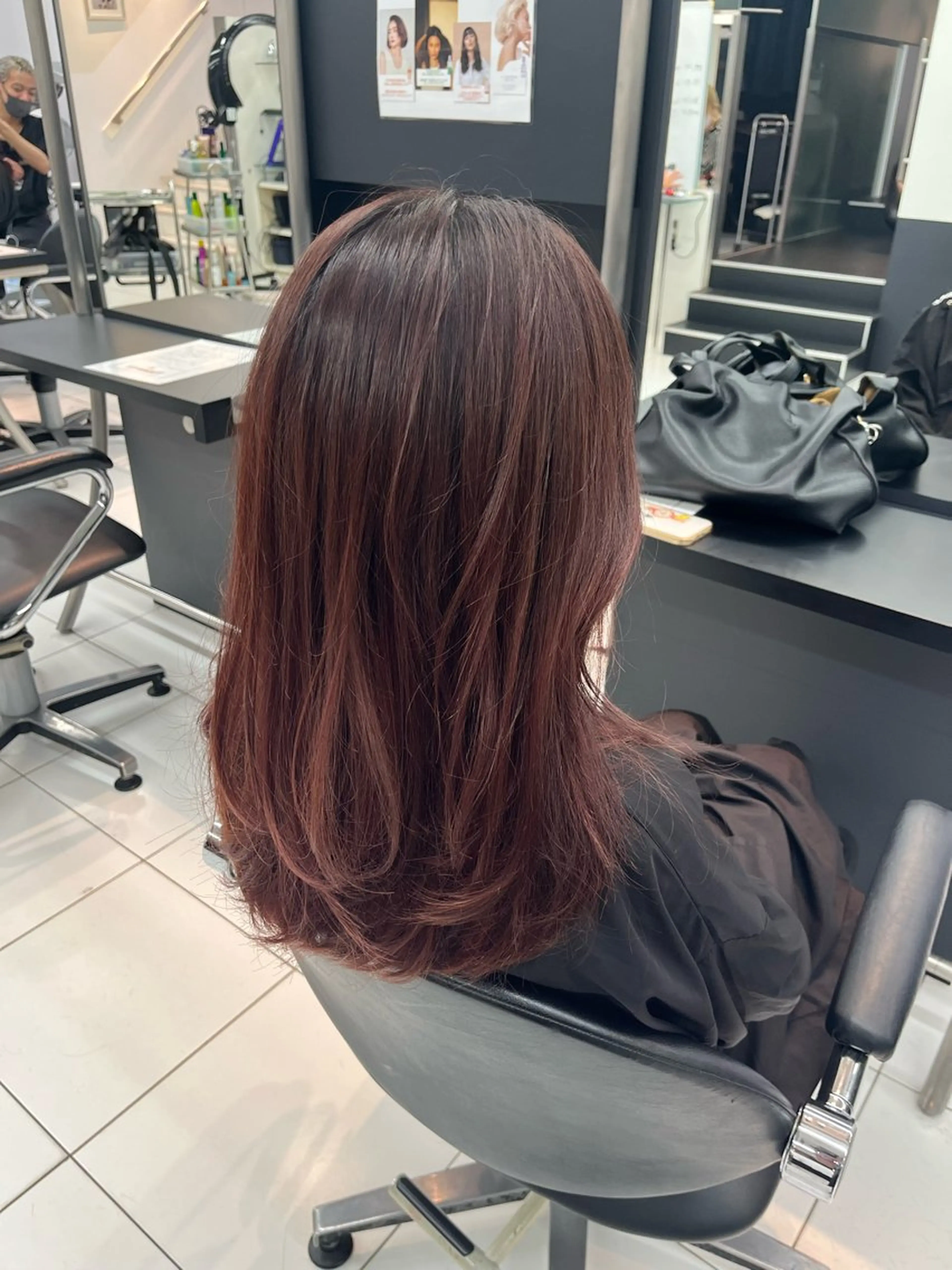 ロング カラー 平田 勘吉のヘアスタイル