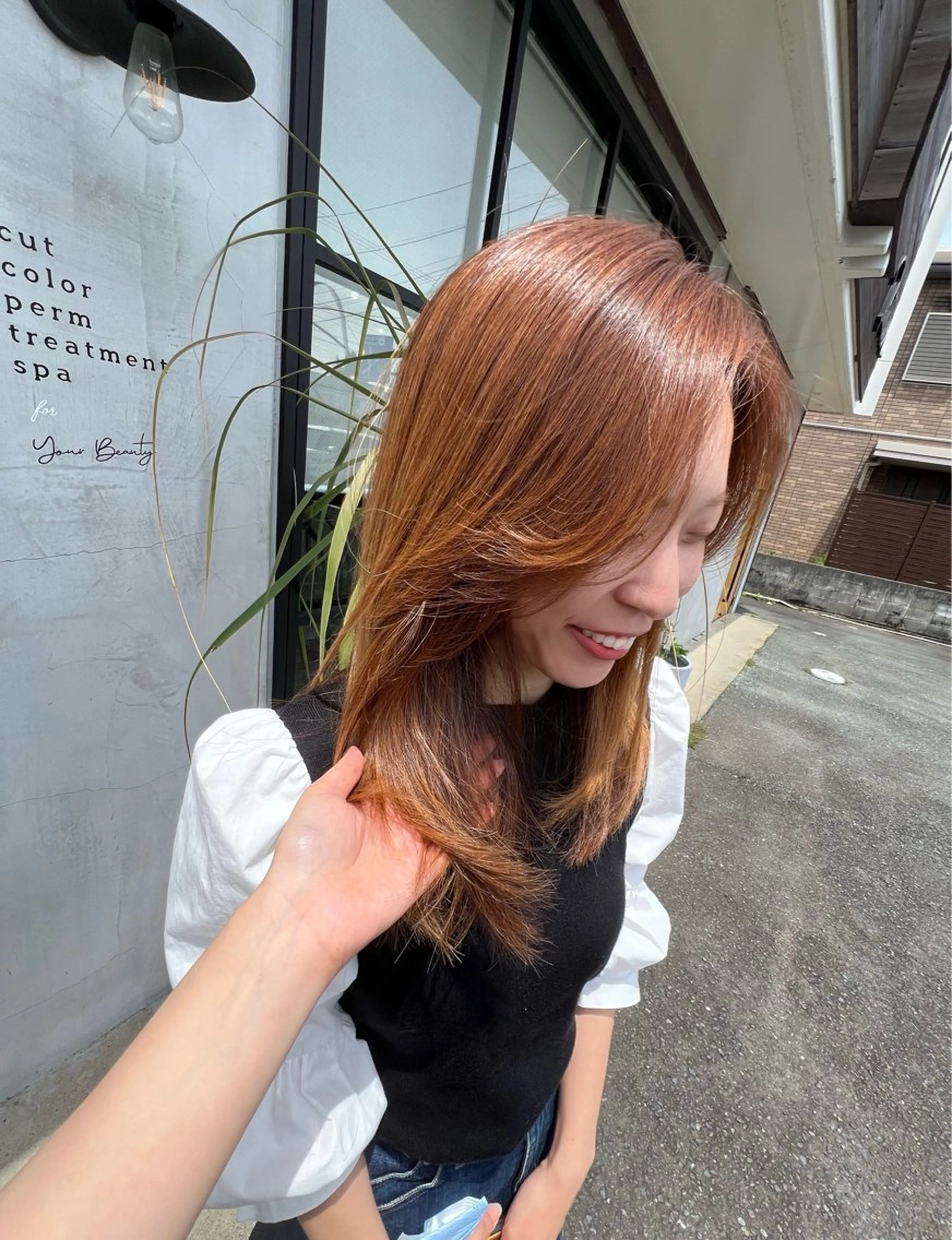 ミディアム 石崎 美帆のヘアスタイル