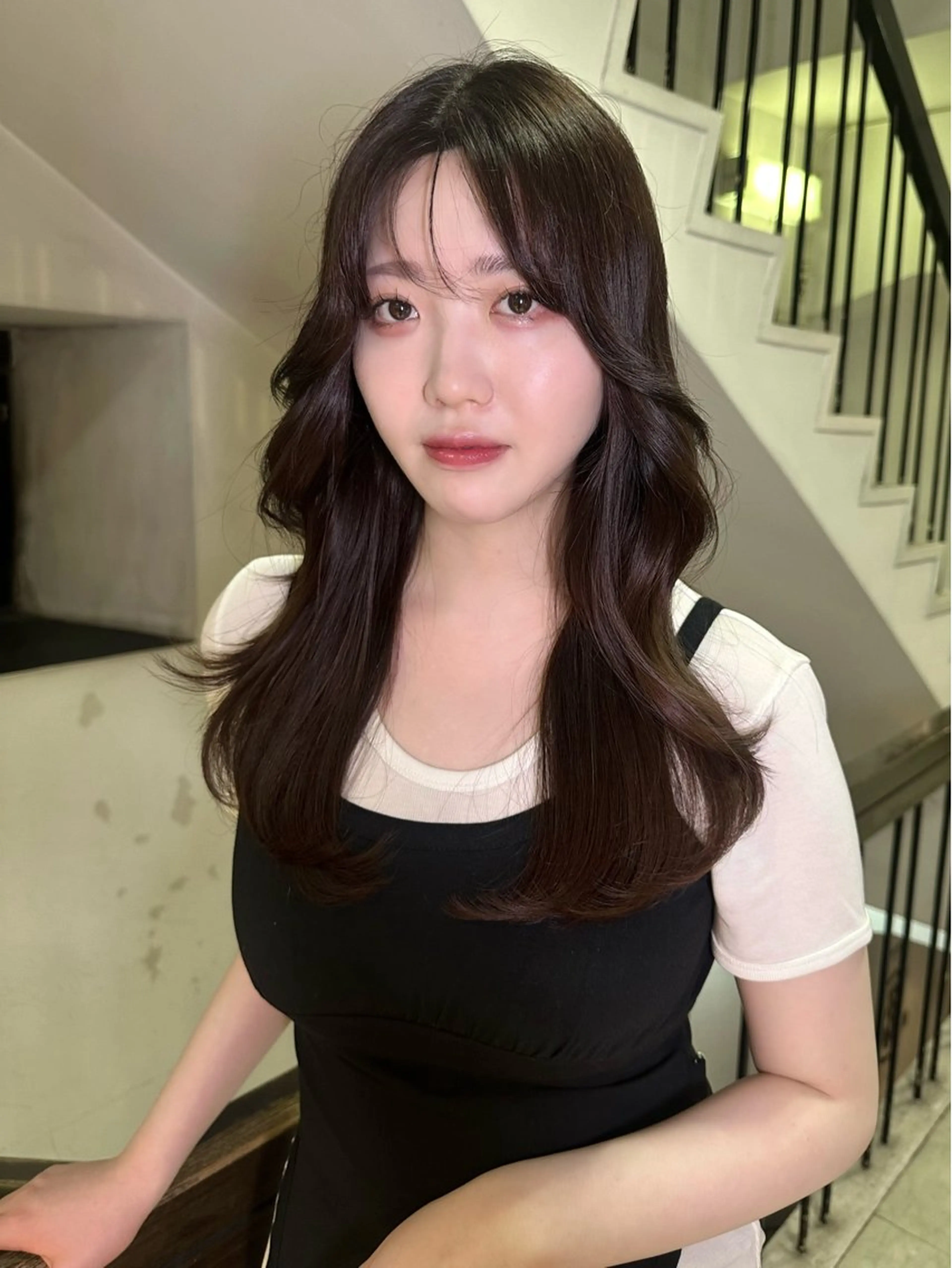 ロング カラー レイヤーカット 'AXIS wakanaのヘアスタイル