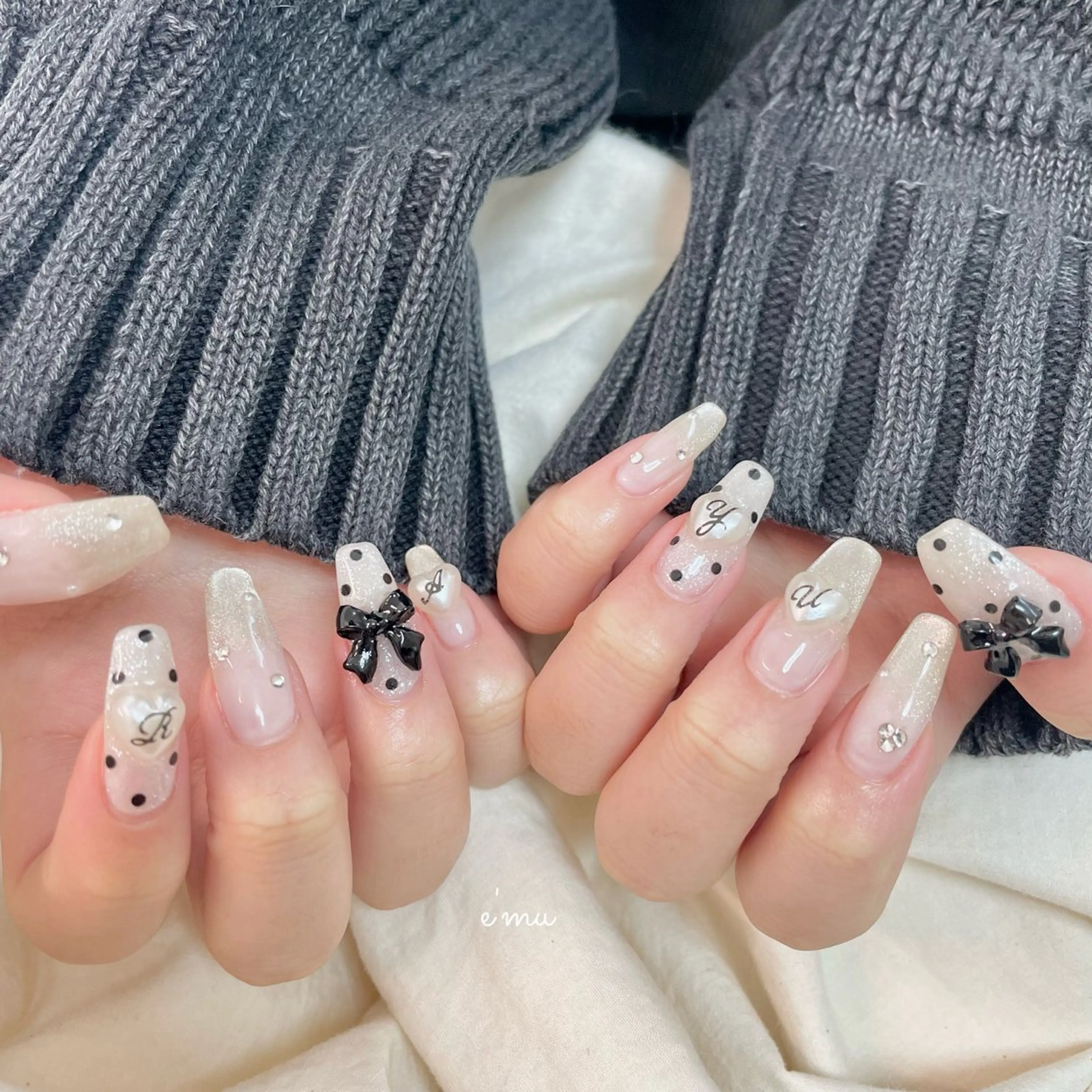 ネイル ドット ガーリー ハンドネイル nail salon e'mu💐のネイルデザイン