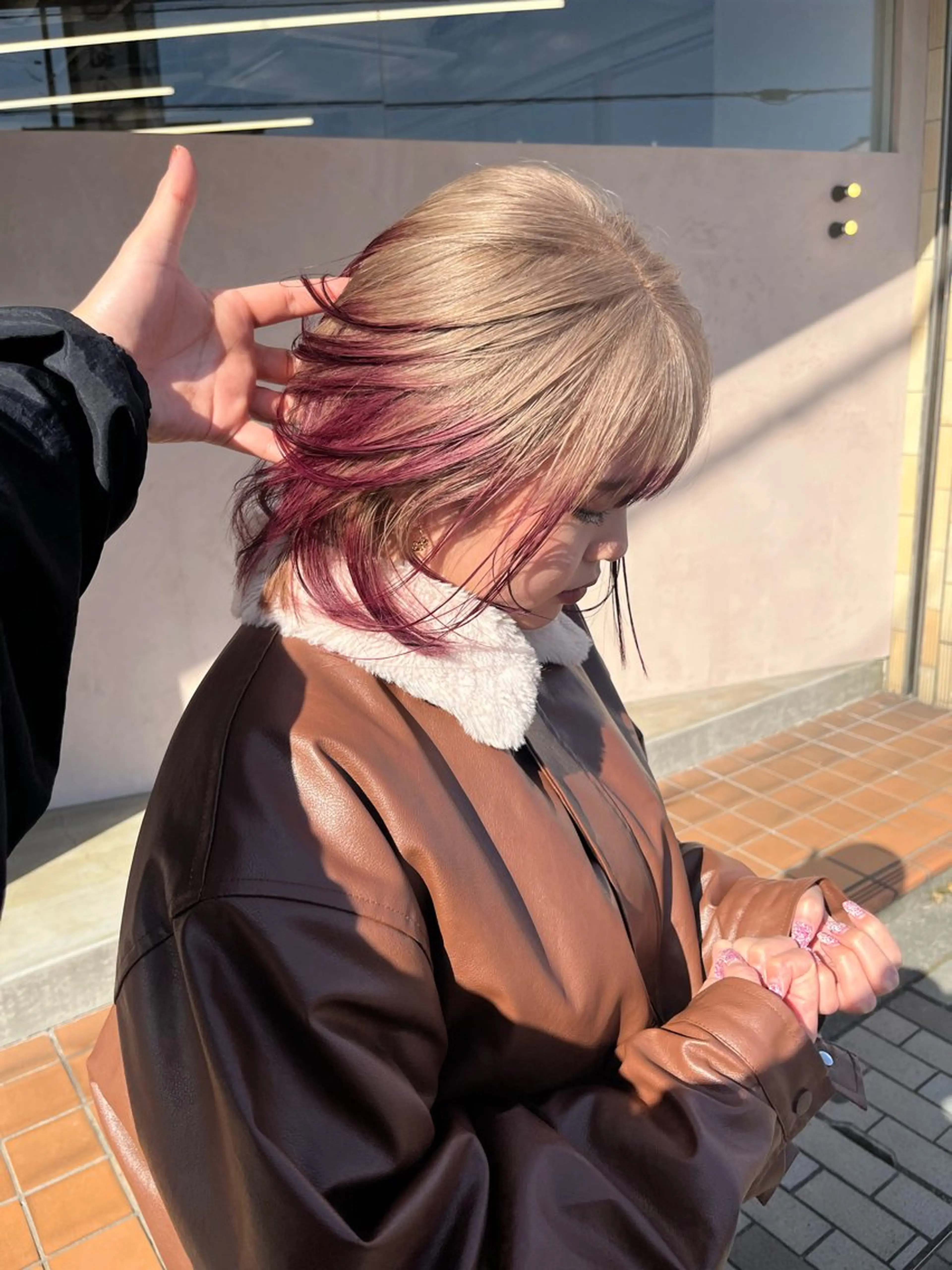 カラー 小田 輝太郎/ブリーチのヘアスタイル