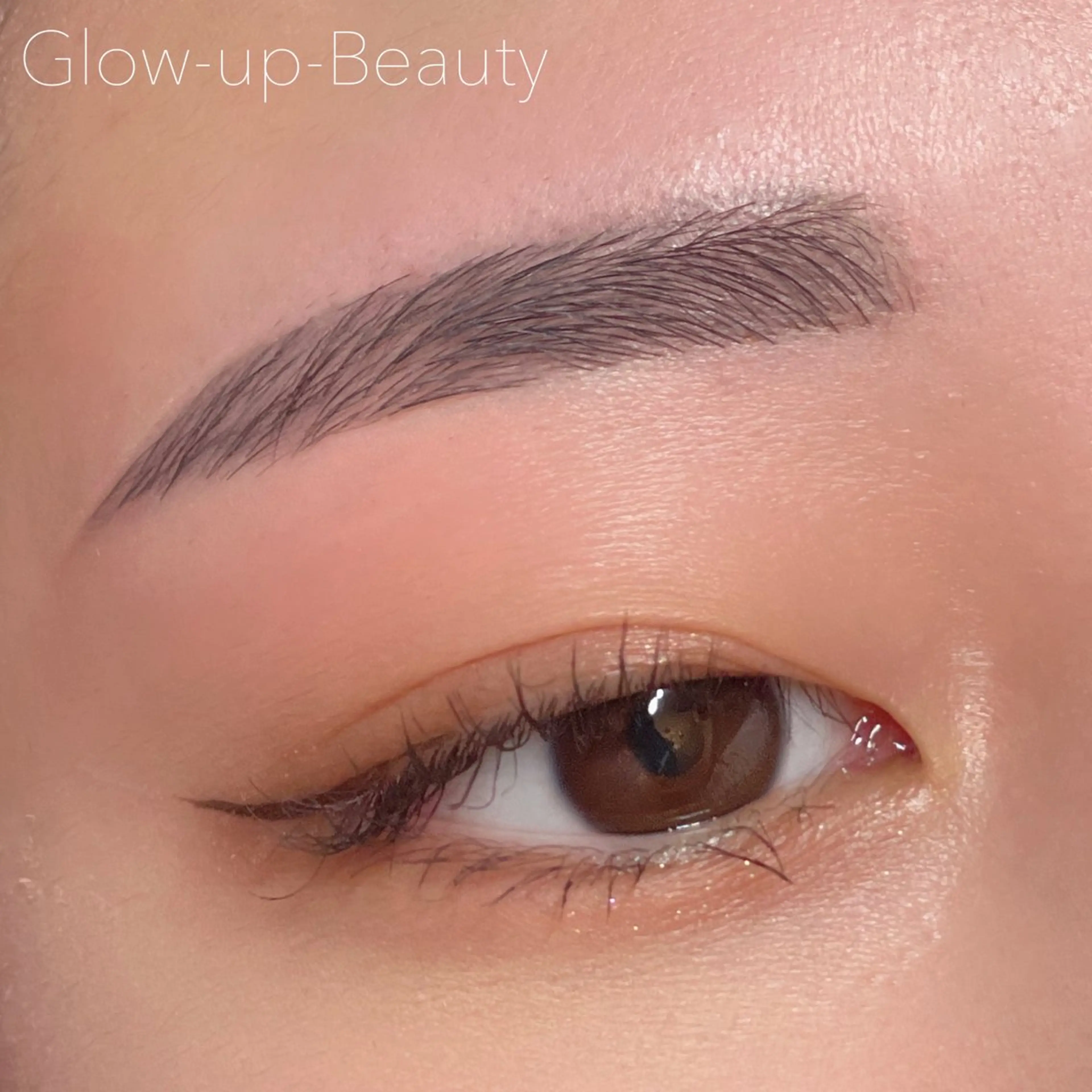 【⭐️学割U24限定⭐️】《人気韓国Style☆》眉毛WAXスタイリング (カット込み)学生さん限定❣️の写真