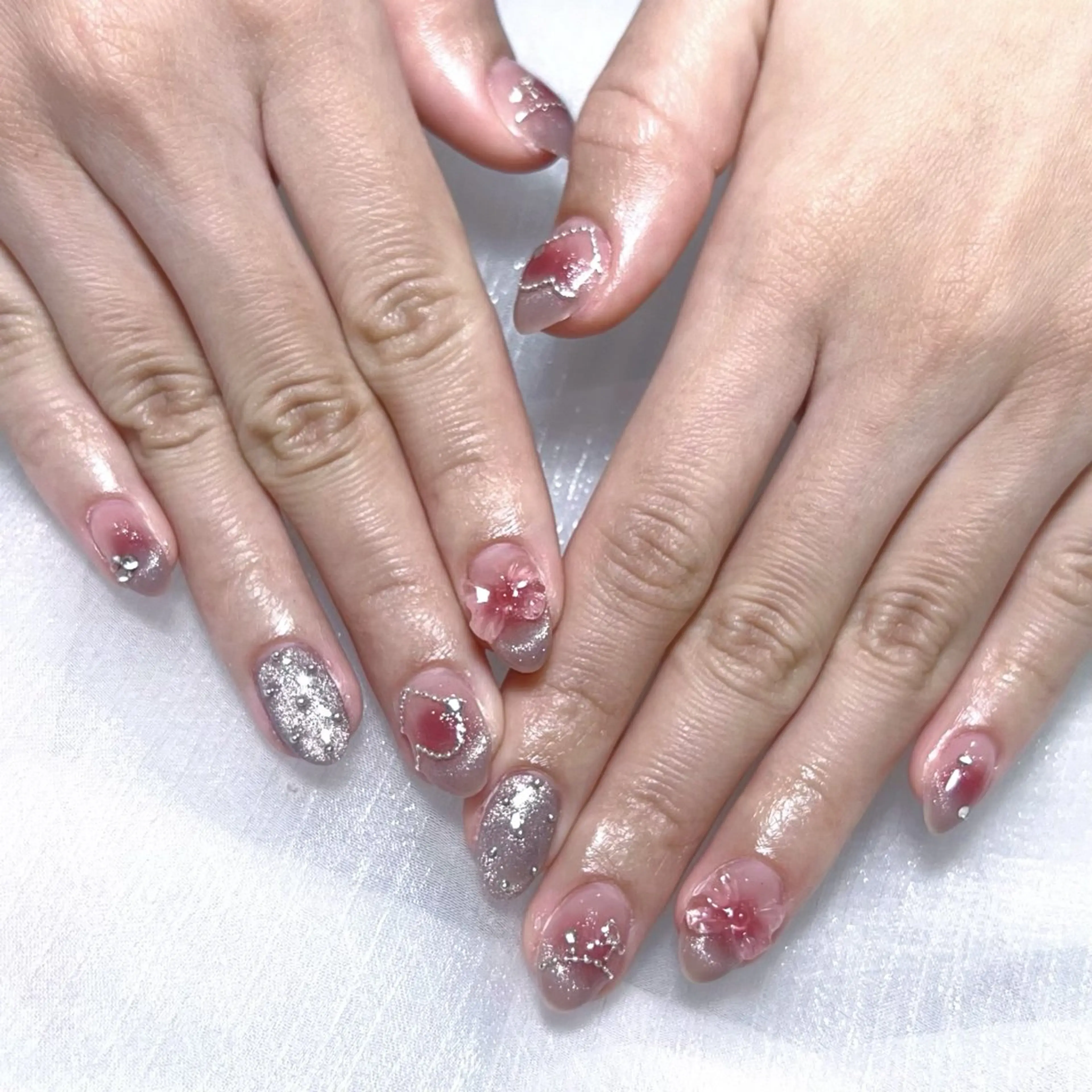 メンズ ネイル メンズ韓国風 アートネイル オーロラネイル ガーリー キラキラネイル ハンドネイル Nail salon 木にいるのネイルデザイン