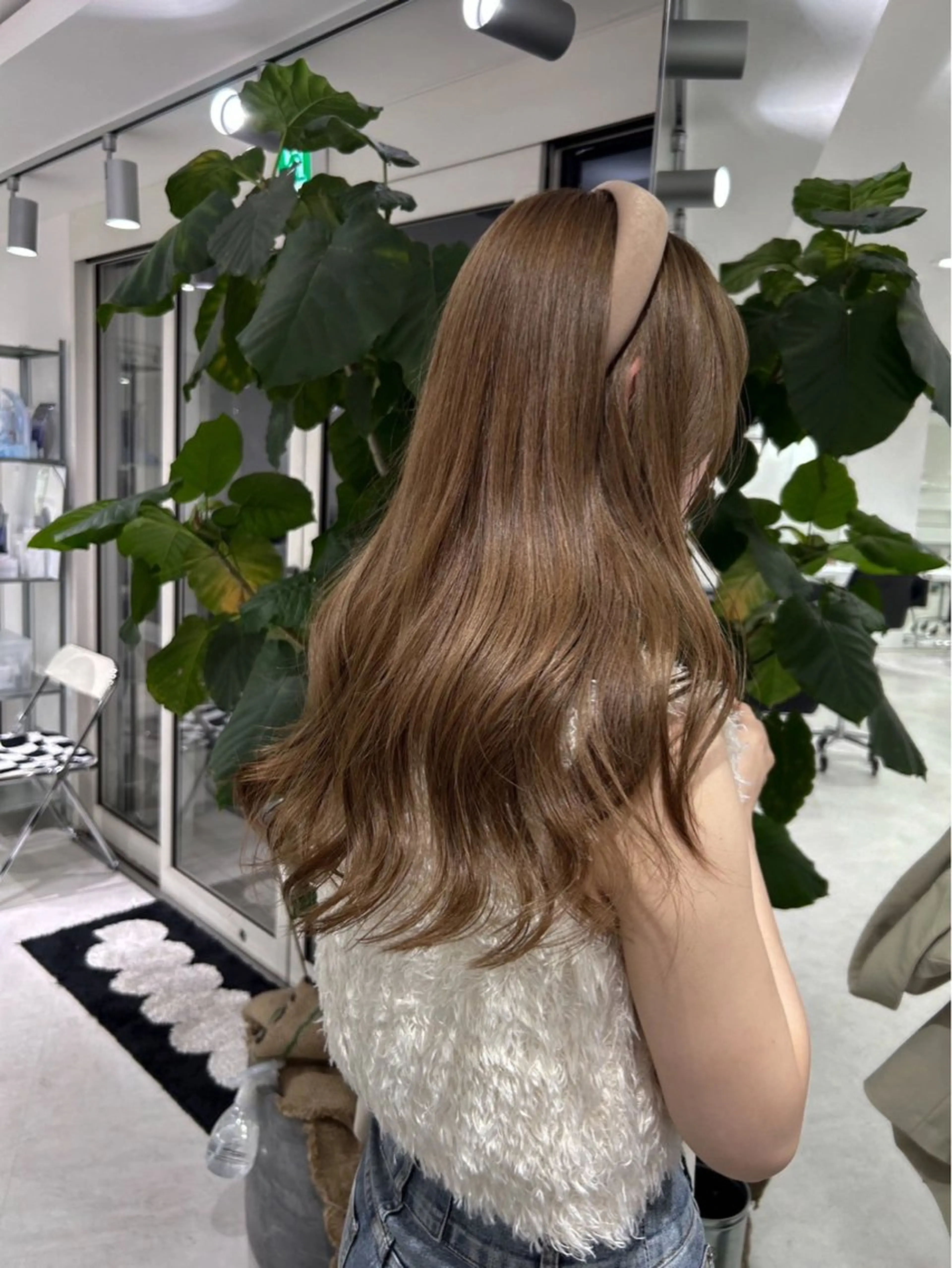 【⠀春の垢抜け🌿⠀】 透け感ブリーチなしダブルカラー+トリートメントの写真