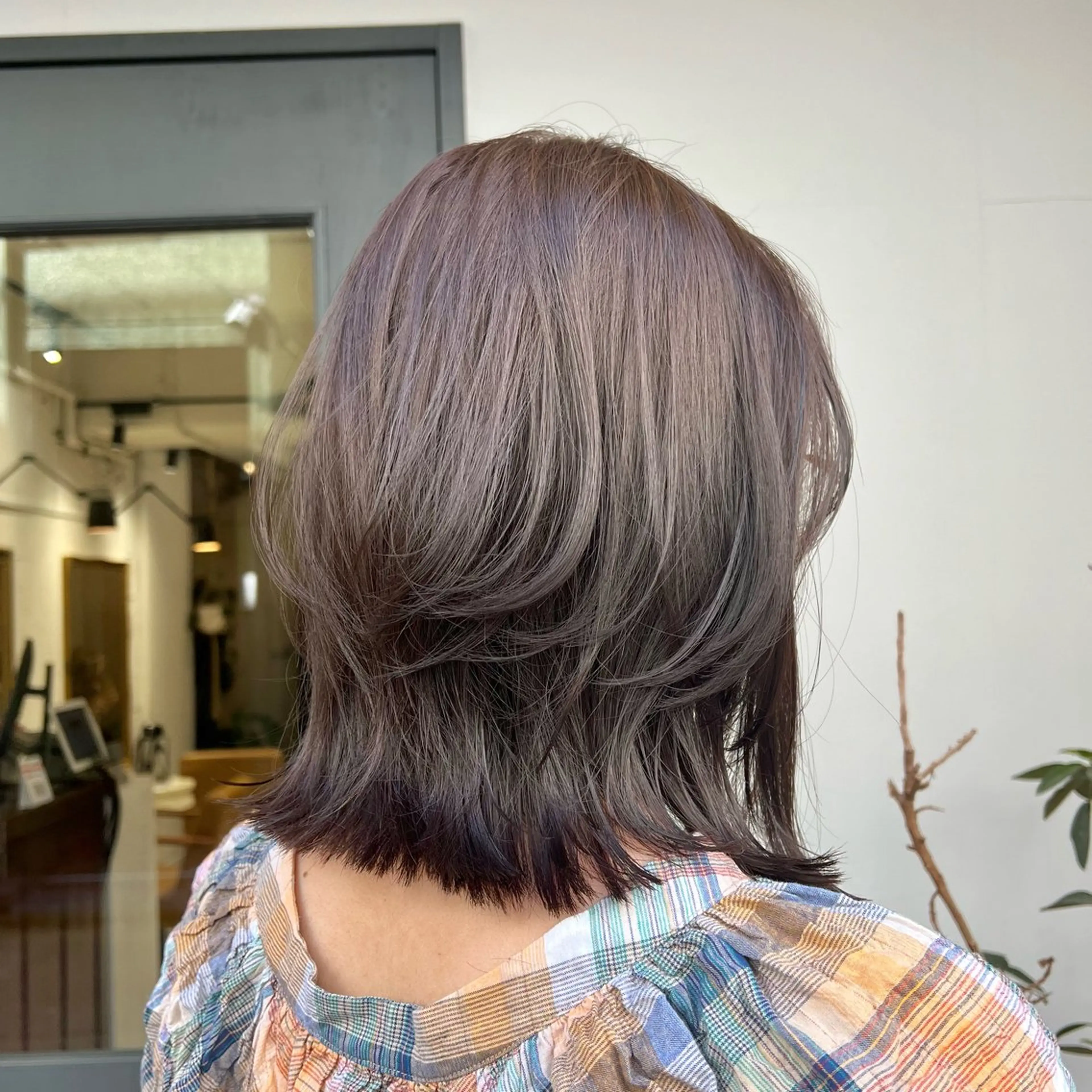 ミディアム カット ヘアカラー トリートメント re  view MIRUのヘアスタイル