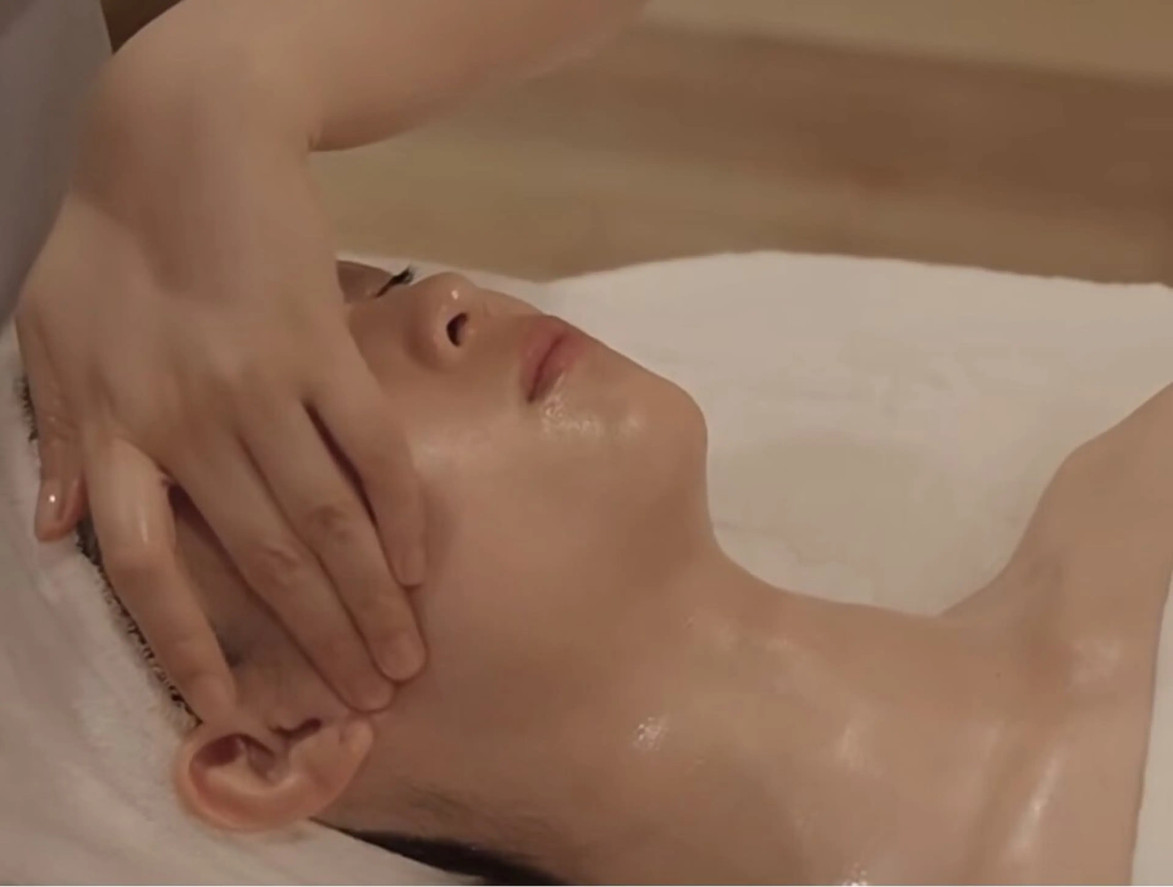 幹細胞×超音波×エレクトロポレーション90分フェシャルケア¥15000→¥9900の写真