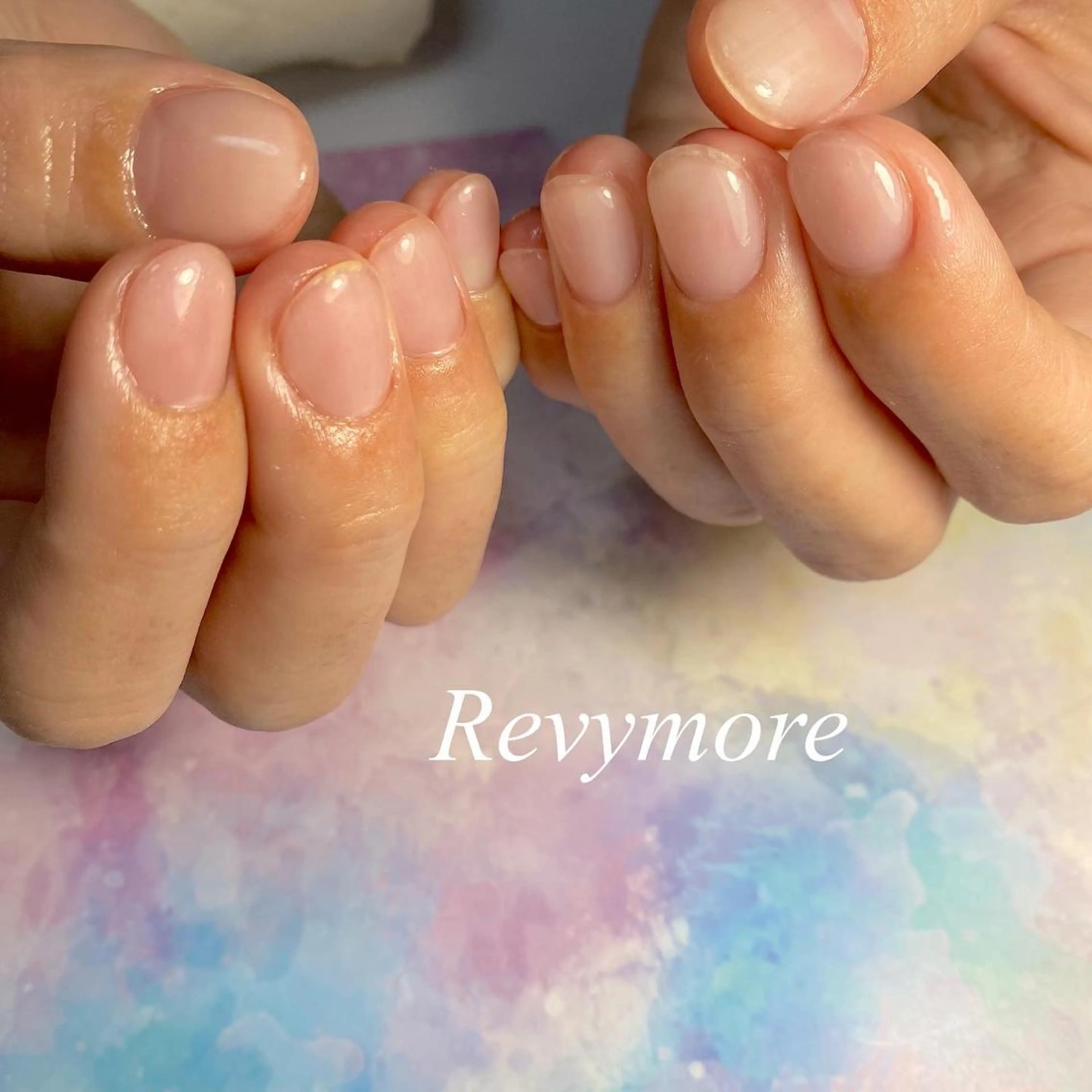 ショート ネイル クリアネイル ジェルネイル ニュアンスネイル オフィスネイル シンプルネイル nail salon Revymoreのネイルデザイン