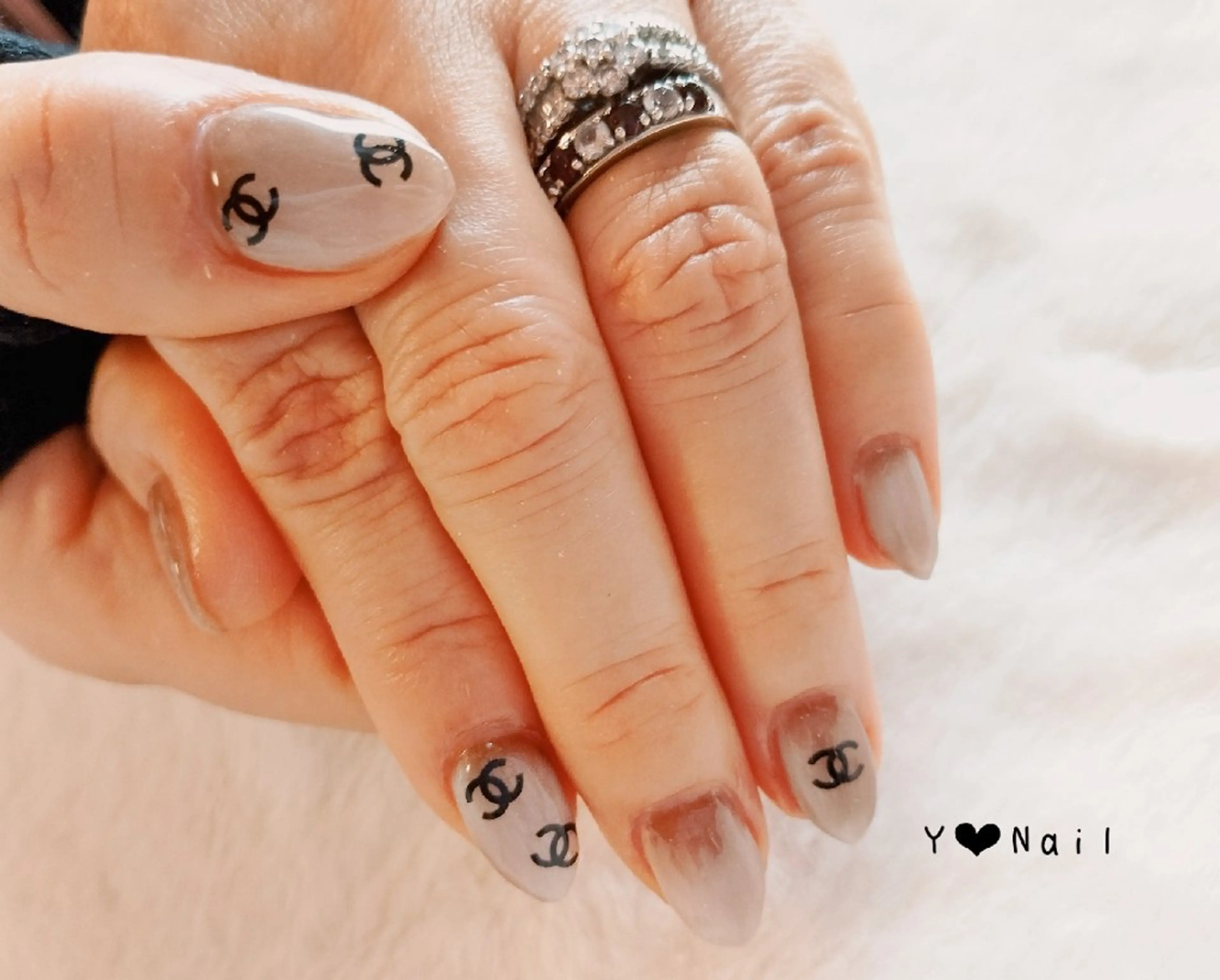 ネイル 持ち込み 中島 泰子のネイルデザイン