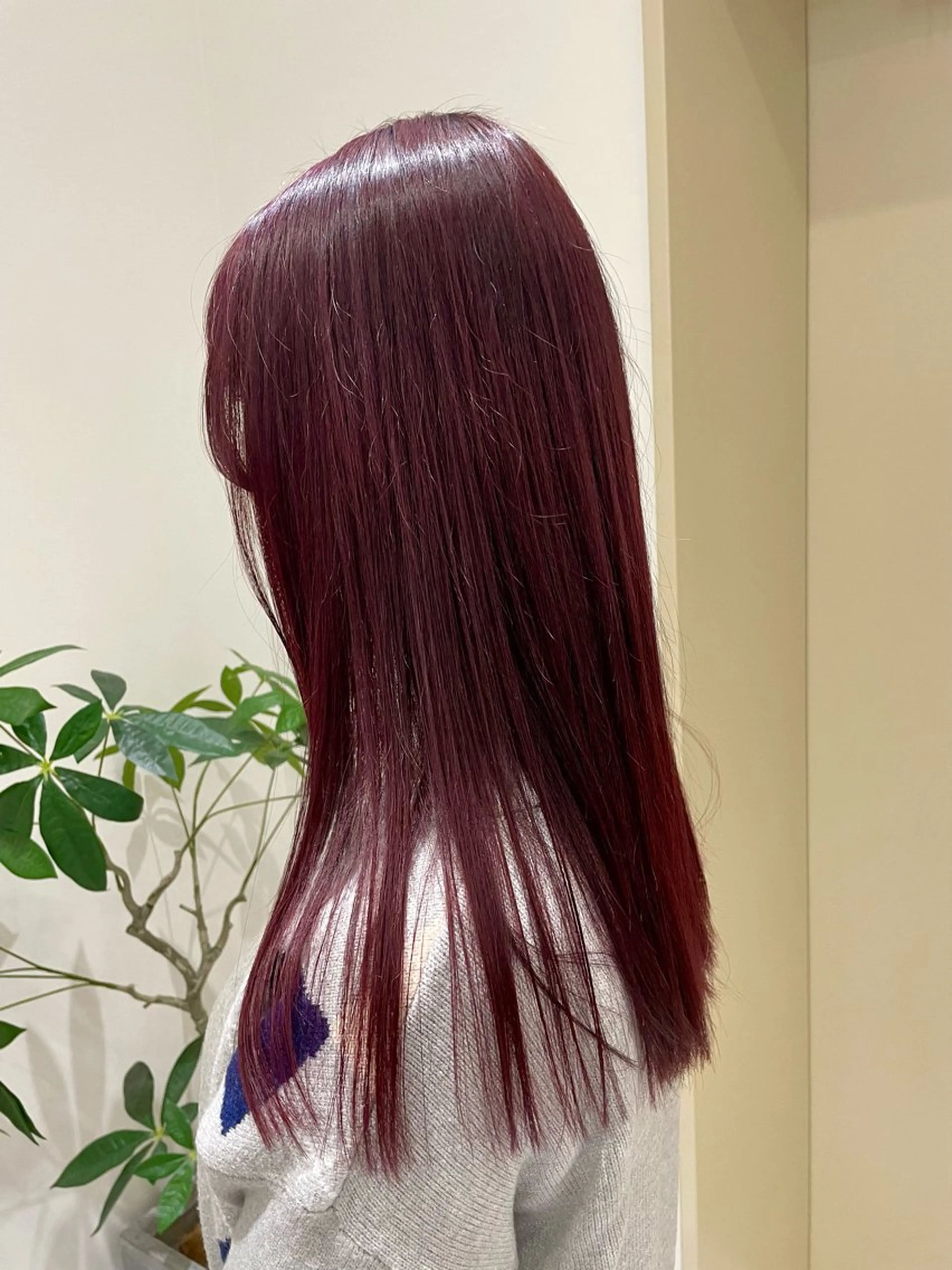 セミロング カラー フェイスレイヤー/ 小顔/髪質改善　関のヘアスタイル