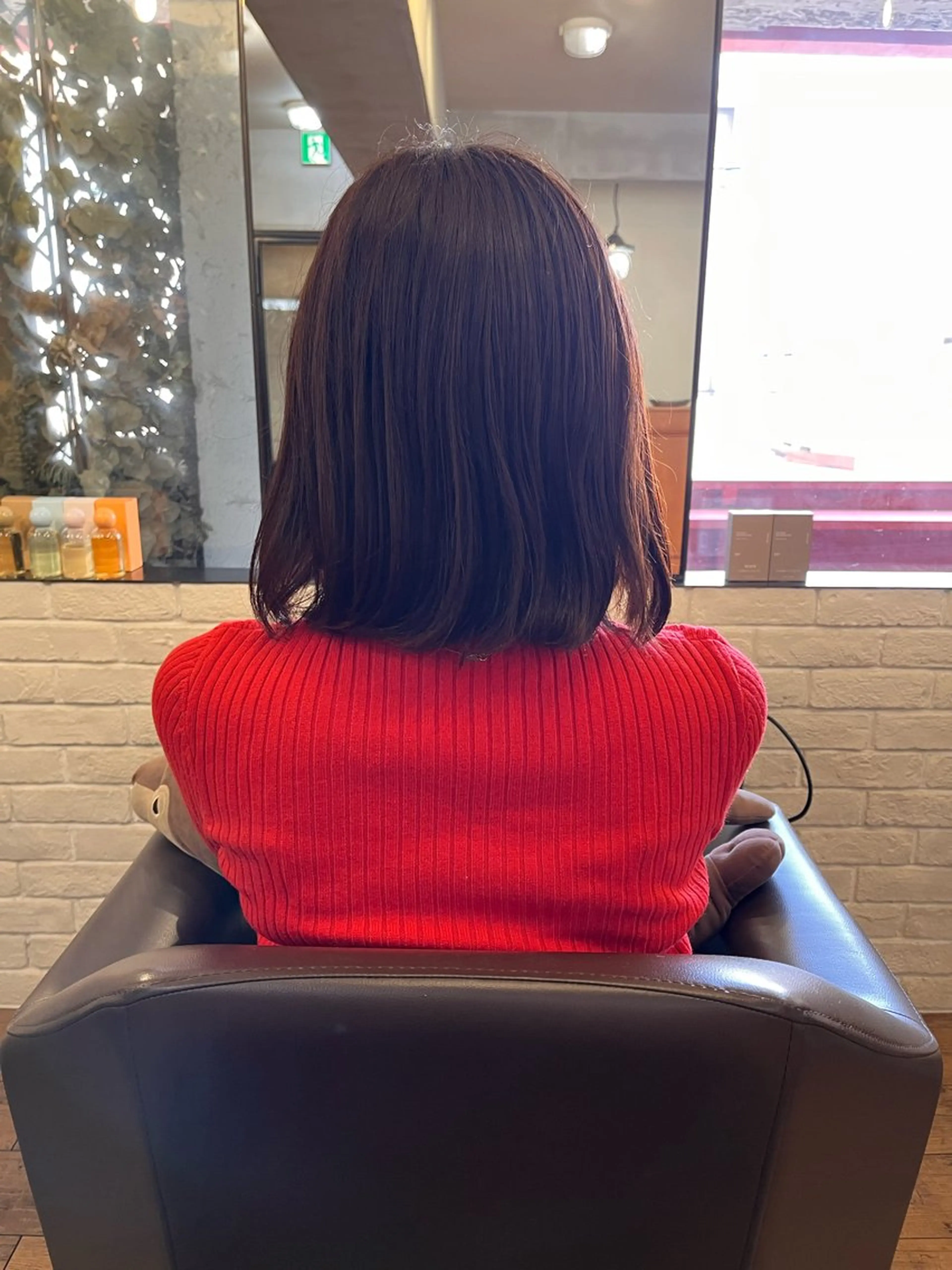 ショート カラー ボブ くびれヘア 外ハネヘア カット ヘアカラー 薬院:今泉/上川美幸 ボブ/顔周りレイヤーのヘアスタイル