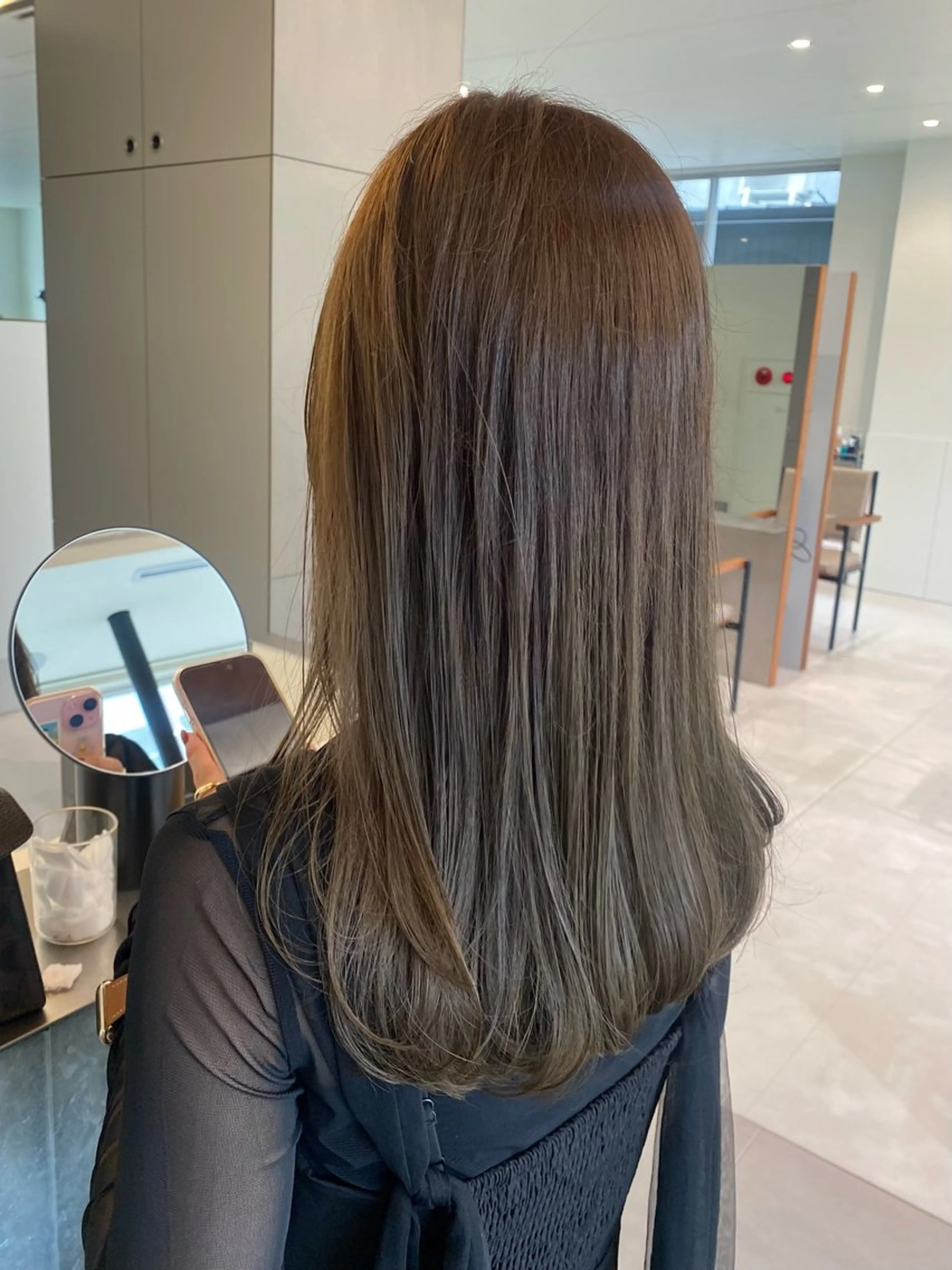 ロング 🎀透明感× 暖色カラーつな🎀のヘアスタイル