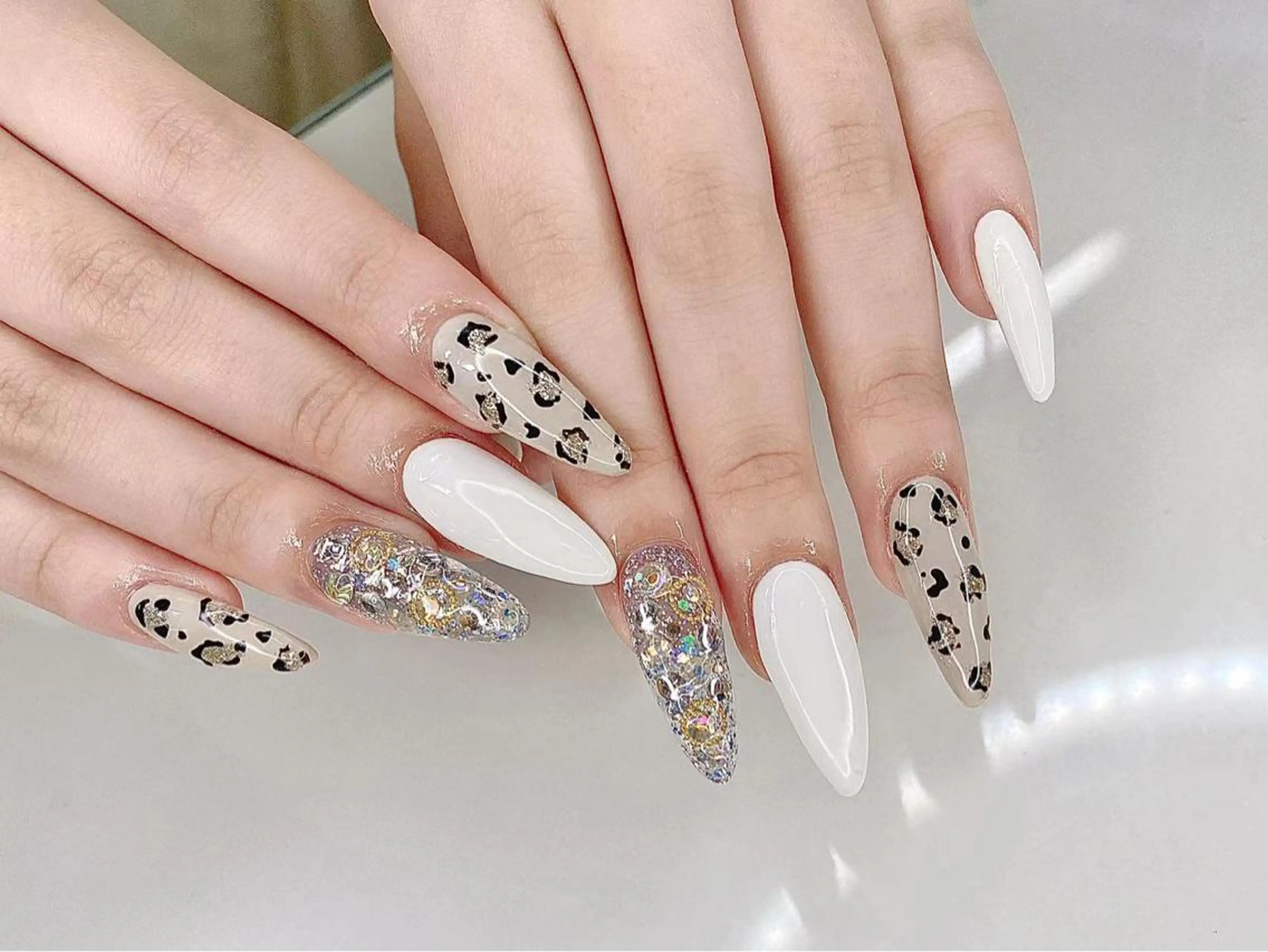 ネイル R salonのネイルデザイン