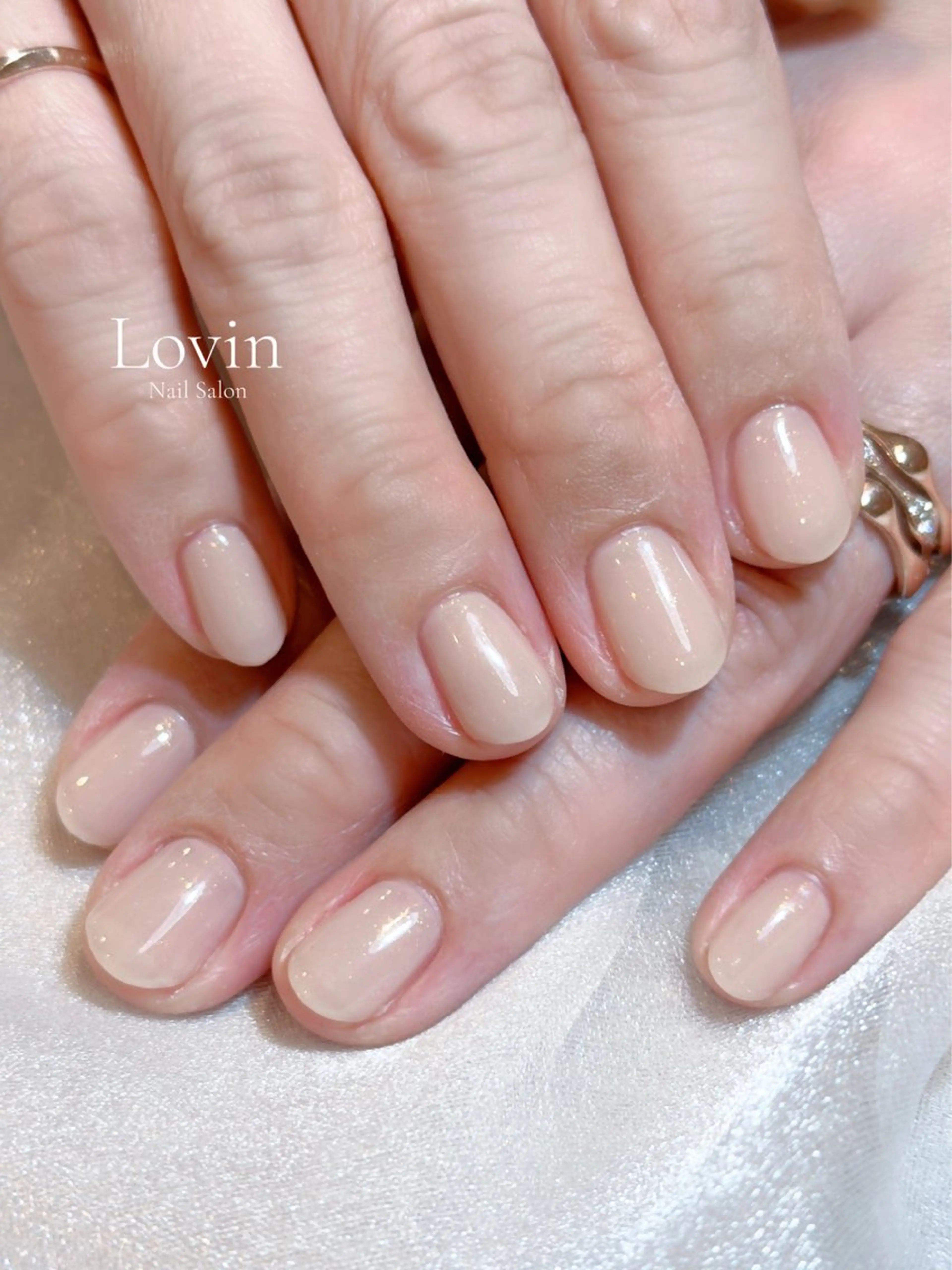 ネイル ゴールド ワンカラーネイル 【パラジェル専門店】 Ayakaのネイルデザイン