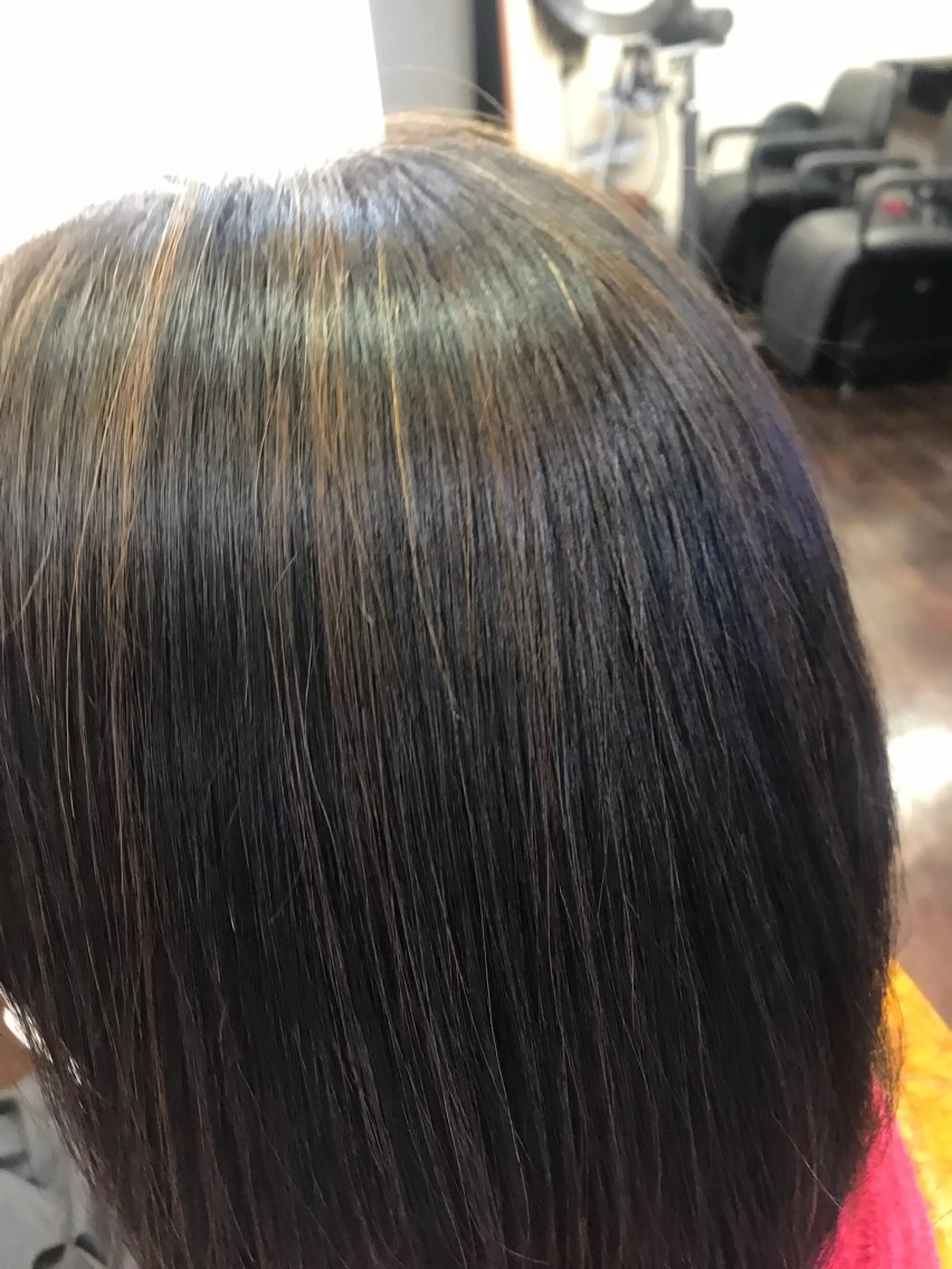 セミロング パーマ 桧山 真のヘアスタイル