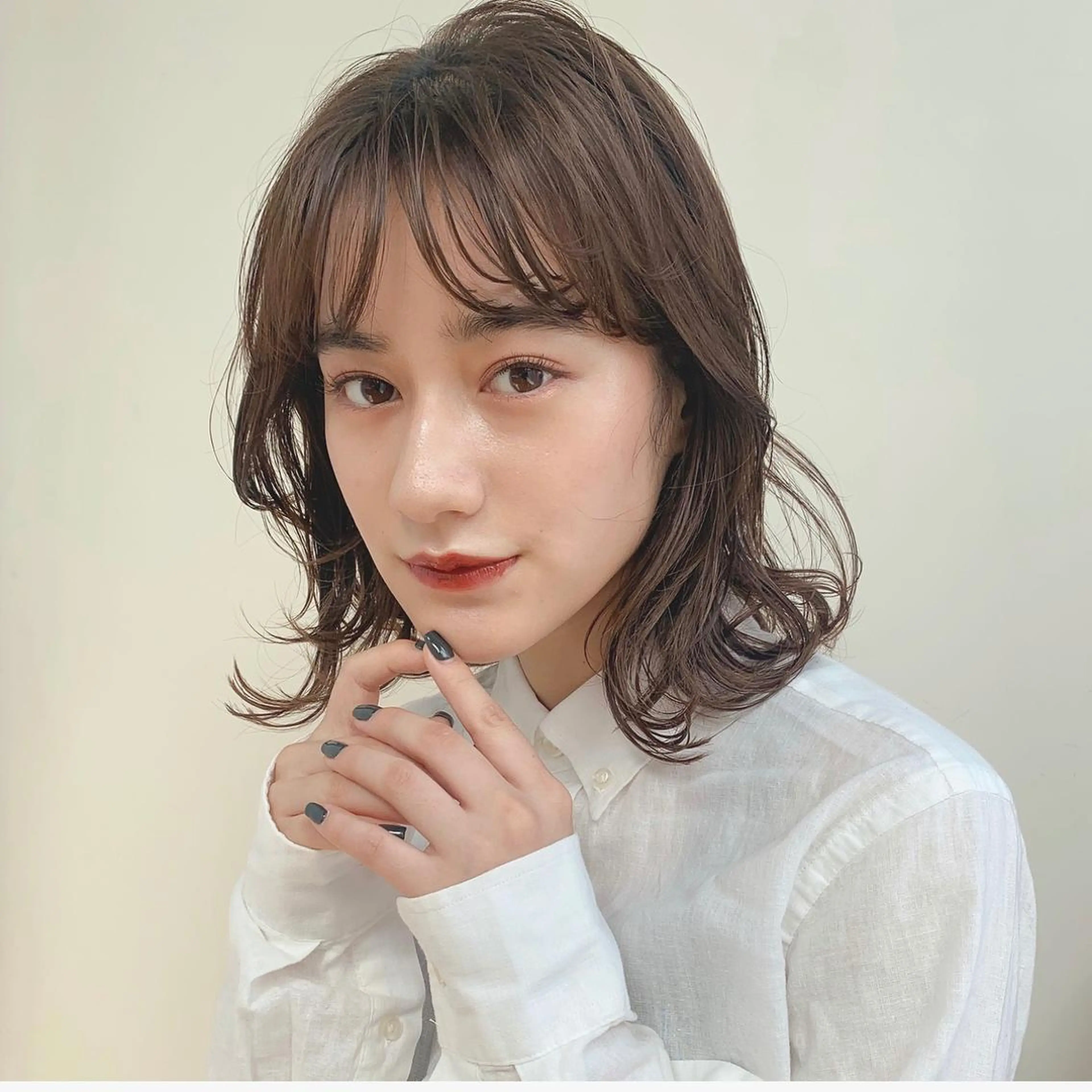 ミディアム カラー ベージュカラー 透明感カラー フォギーベージュ 🌱小顔ヘア/ボブ ミディアム/双葉🌱のヘアスタイル