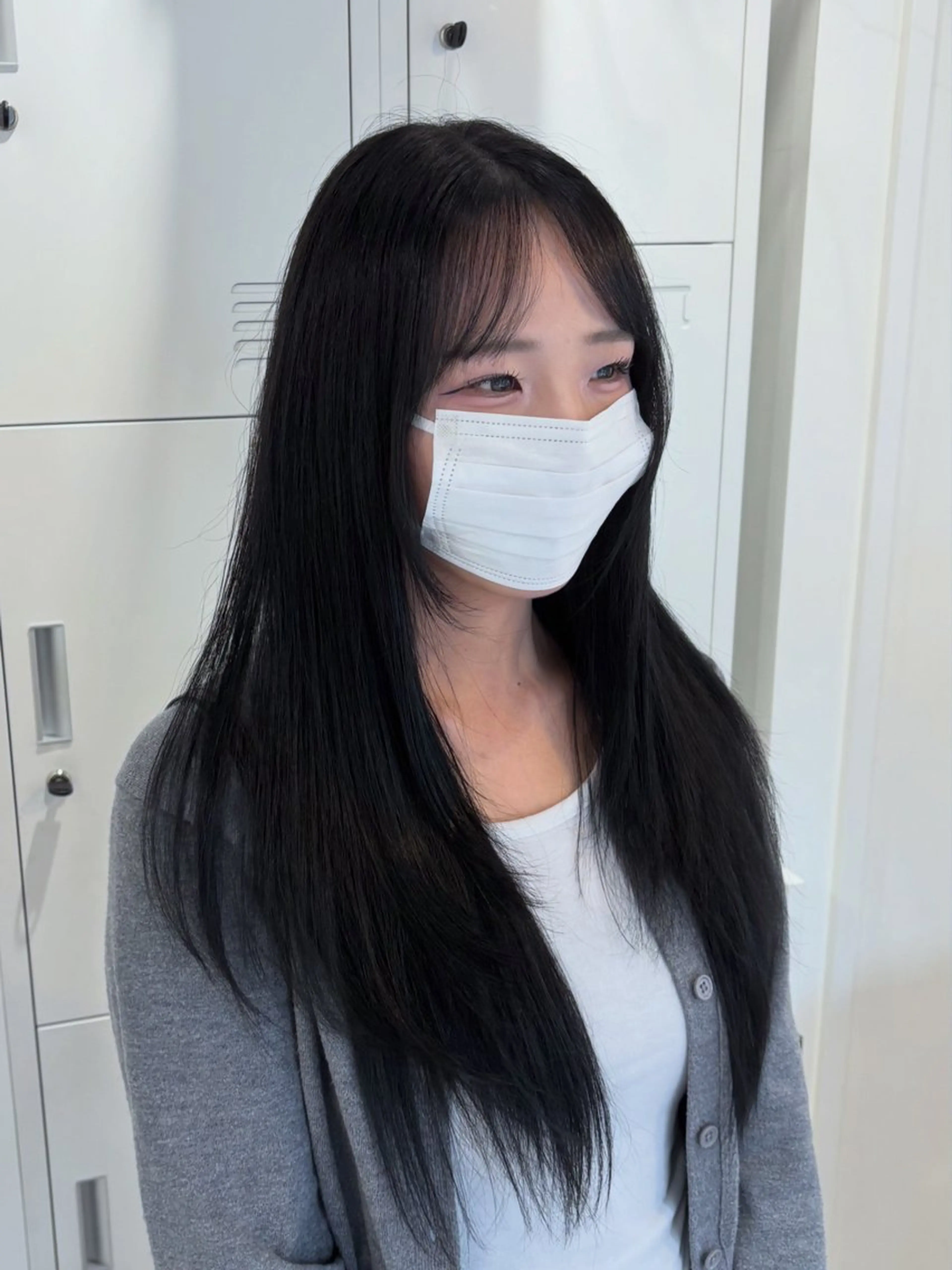 ロング カラー 黒髪 透明感カラー 衛藤 知寿のヘアスタイル