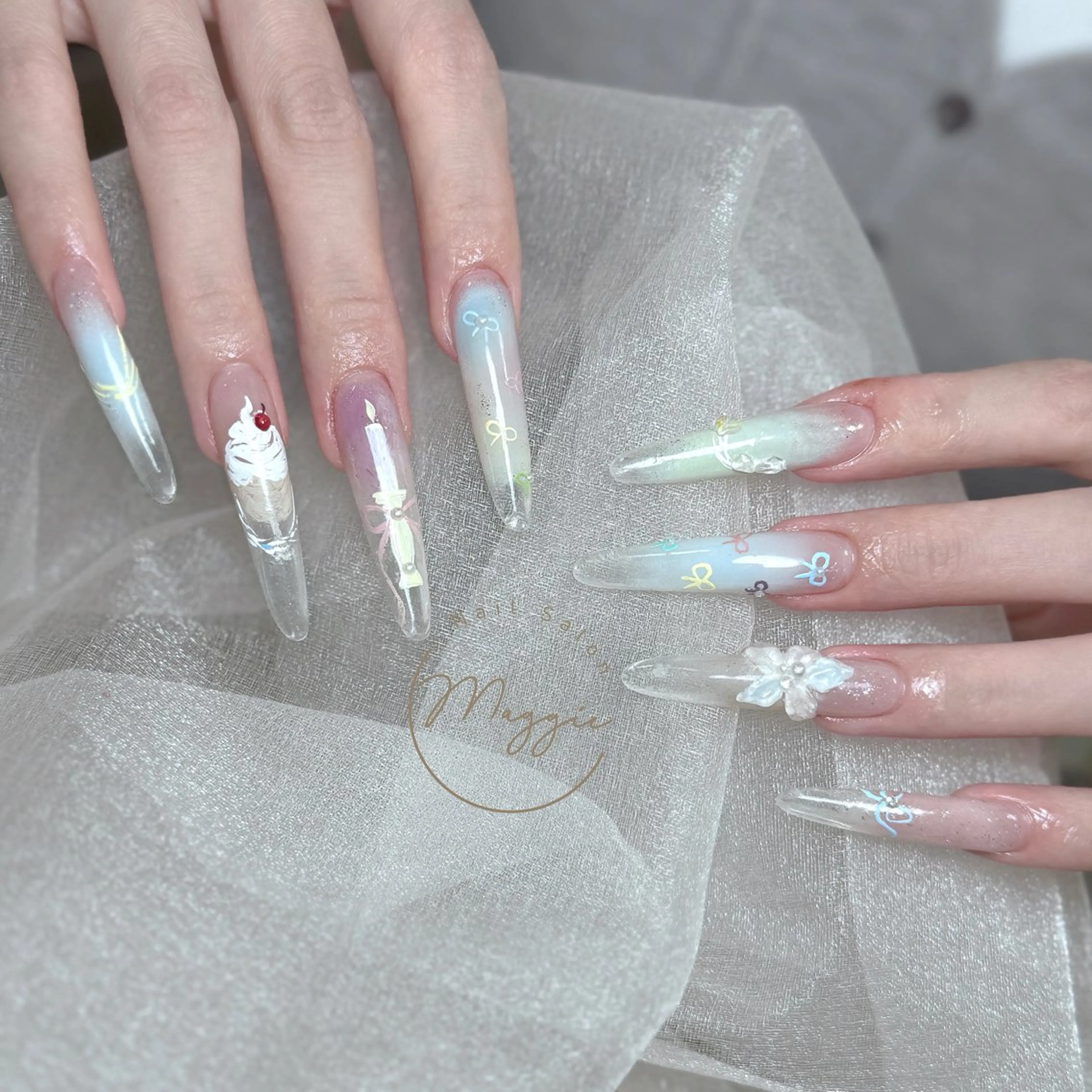 ネイル Maggie Nail🦩のネイルデザイン