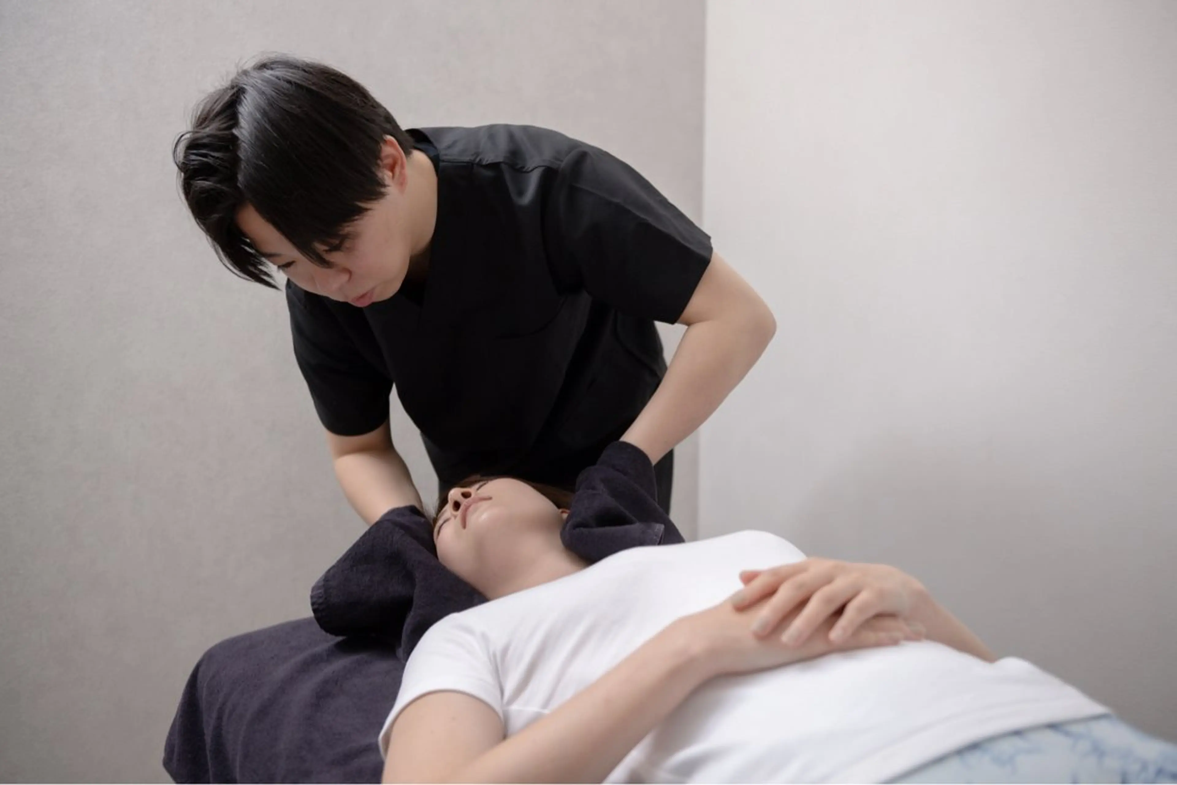 小顔矯正・美容鍼 FLOW鍼灸整体院のエステ・リラクイメージ