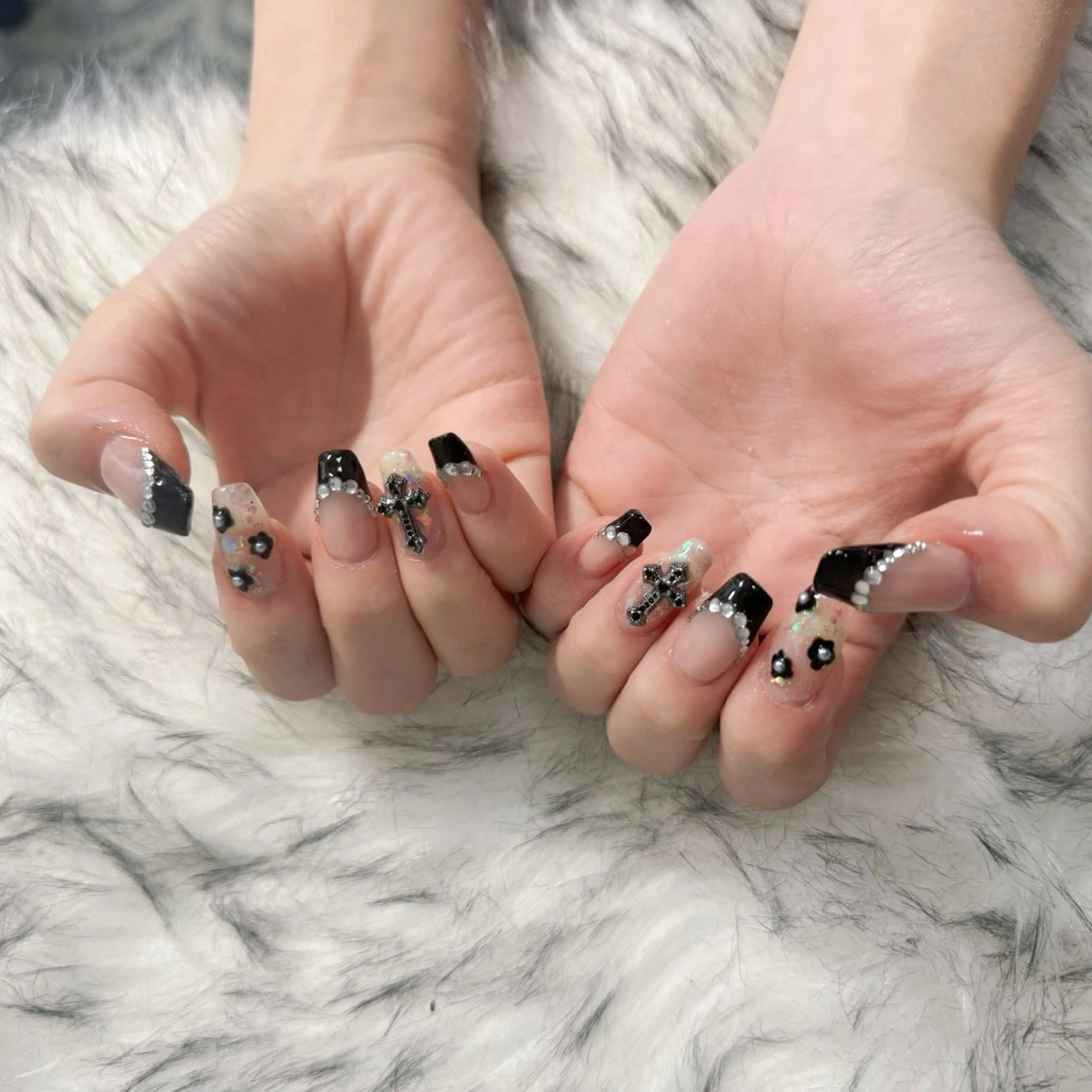 ロング ハンドネイル mao .のネイルデザイン