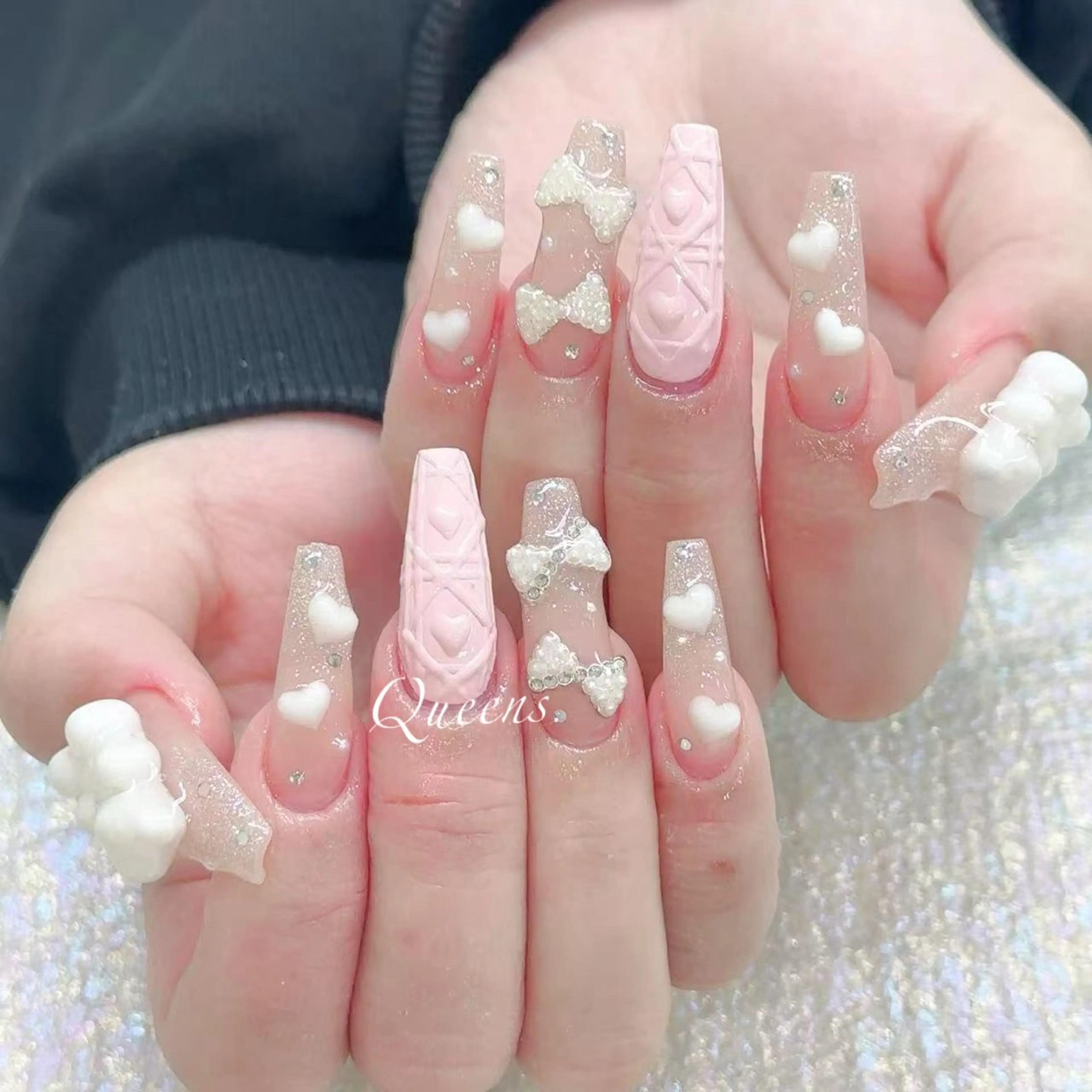 ネイル ハンドネイル Queens 榊 まおのネイルデザイン