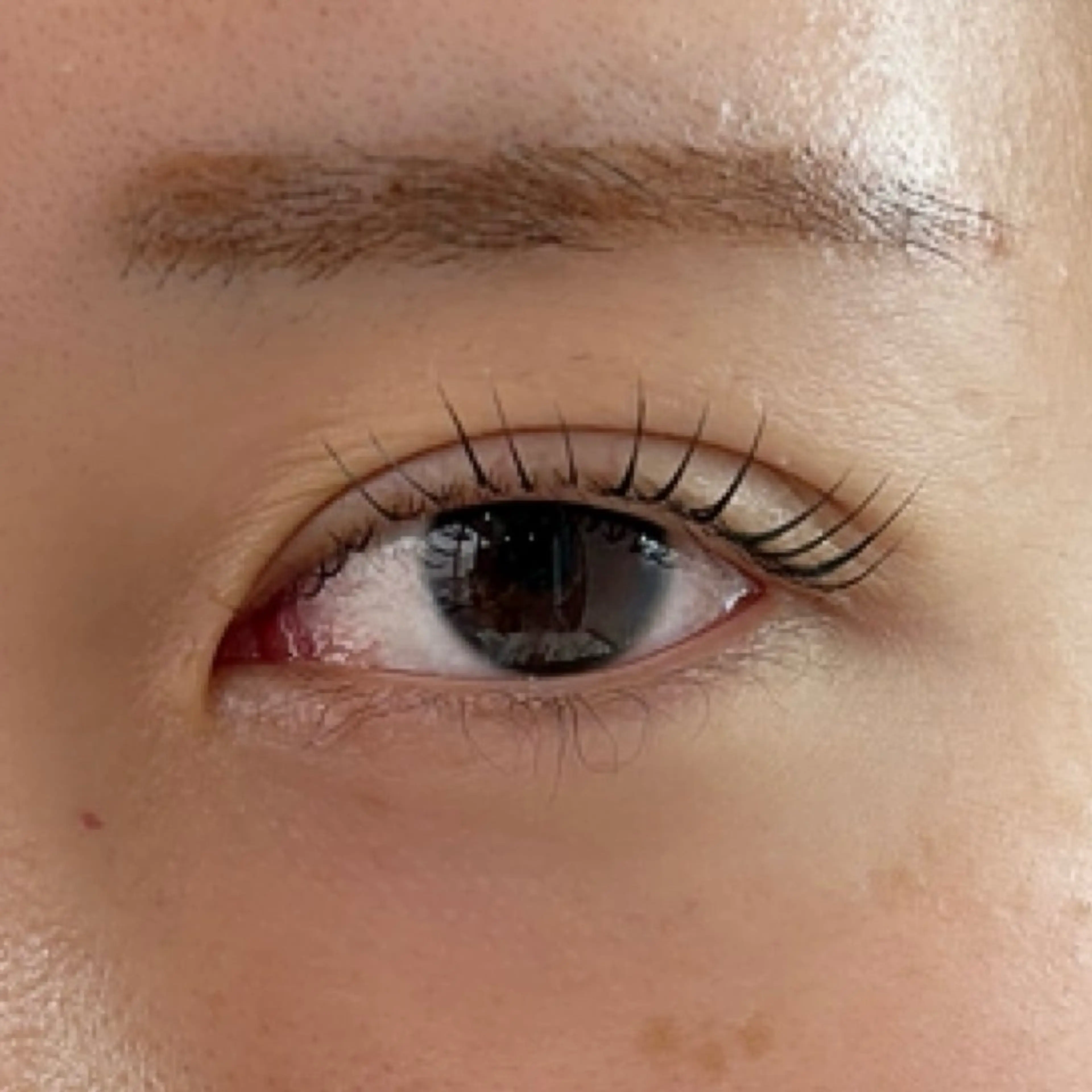 マツエク・マツパ BE DESIGN 堀尾の眉毛・アイブロウイメージ