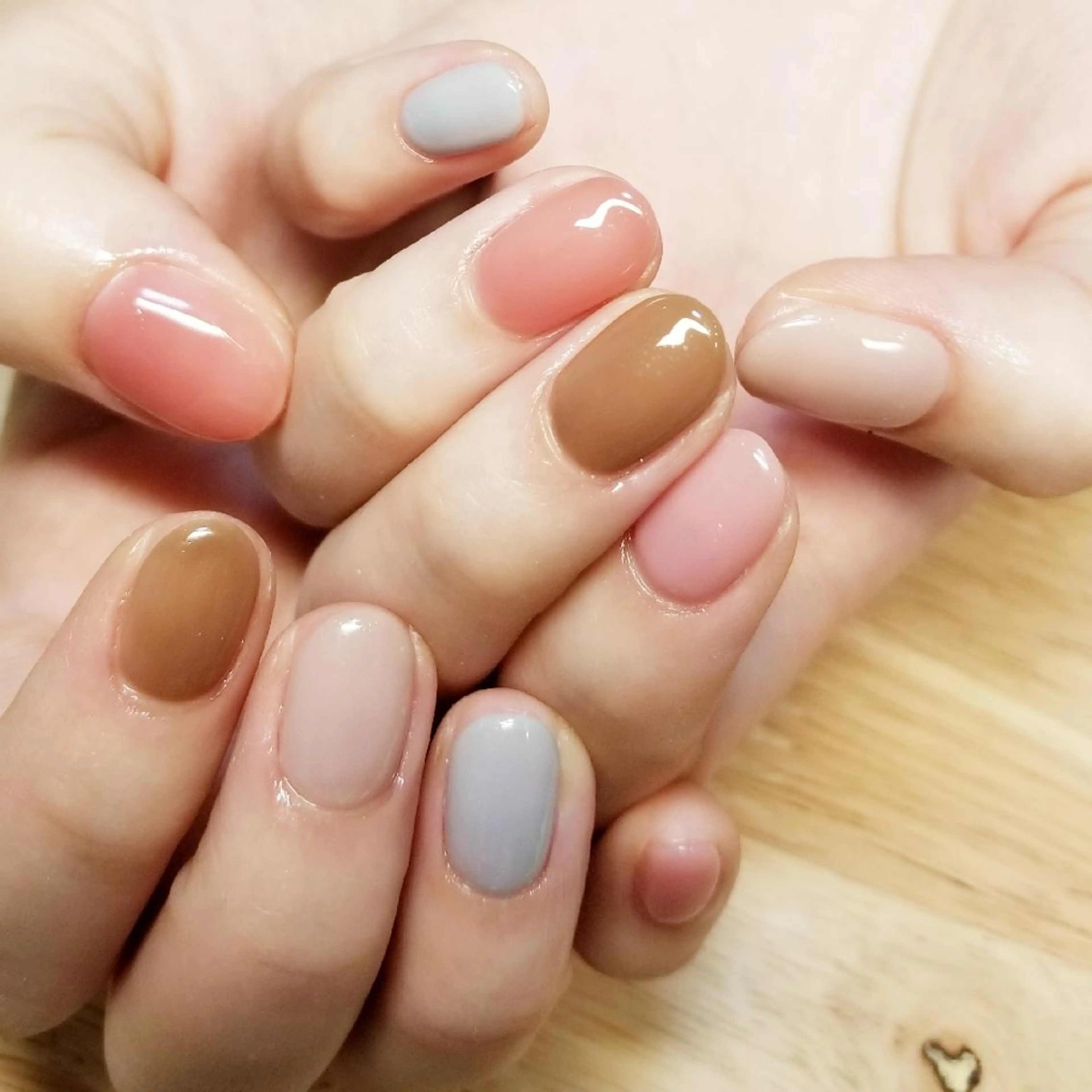 ネイル L'instant  Nail Artzのネイルデザイン