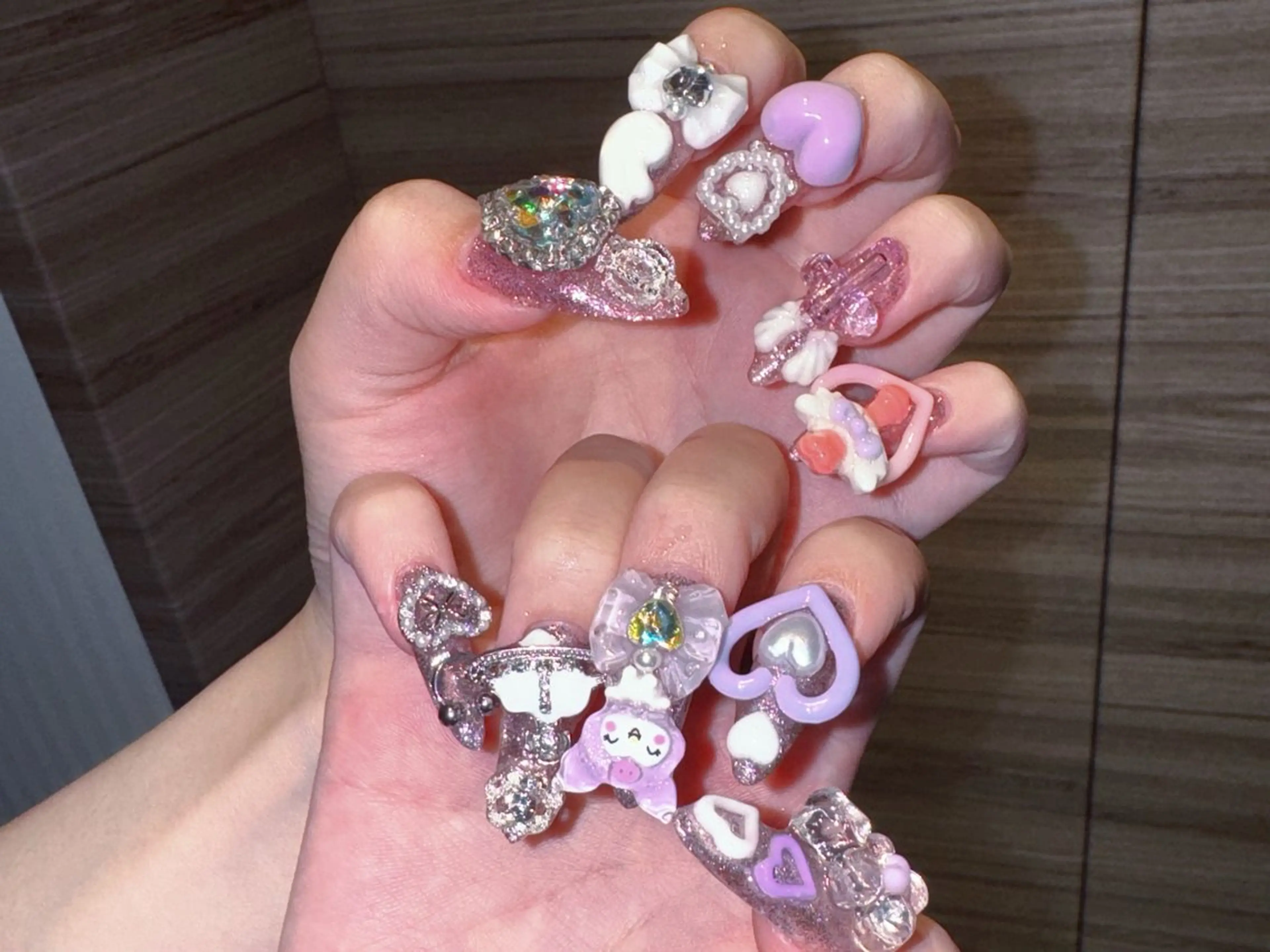 ネイル ハート 韓国ネイル ロングネイル 夏ネイル ハンドネイル princess👑 木戸　唯のネイルデザイン