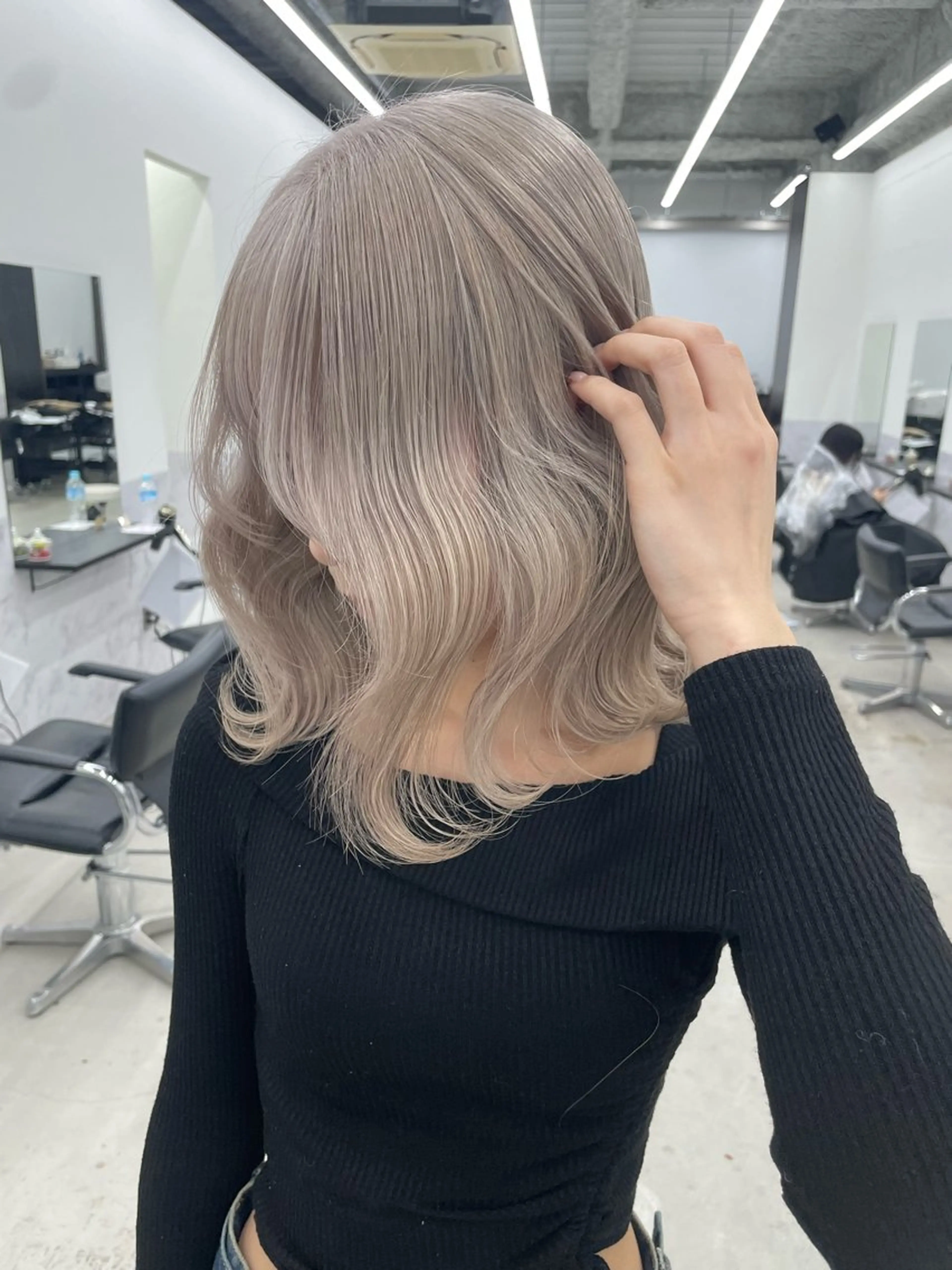 ミディアム カラー ハイトーンカラー BLEACHi /noeのヘアスタイル