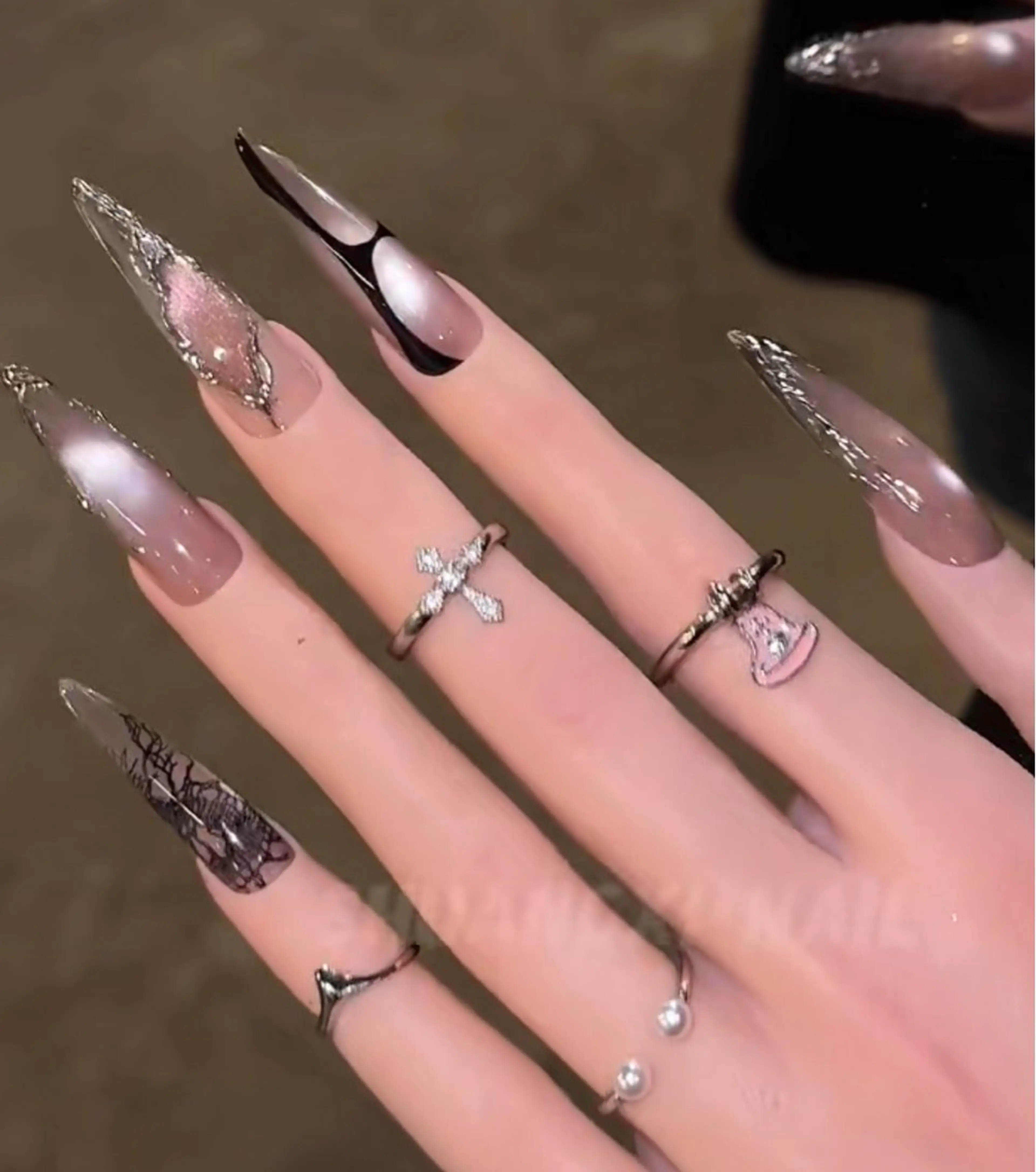 ネイル 韓国ネイル 持ち込み ニュアンスネイル ネイルチップ ハンドネイル Tini ANA.CHUOのネイルデザイン