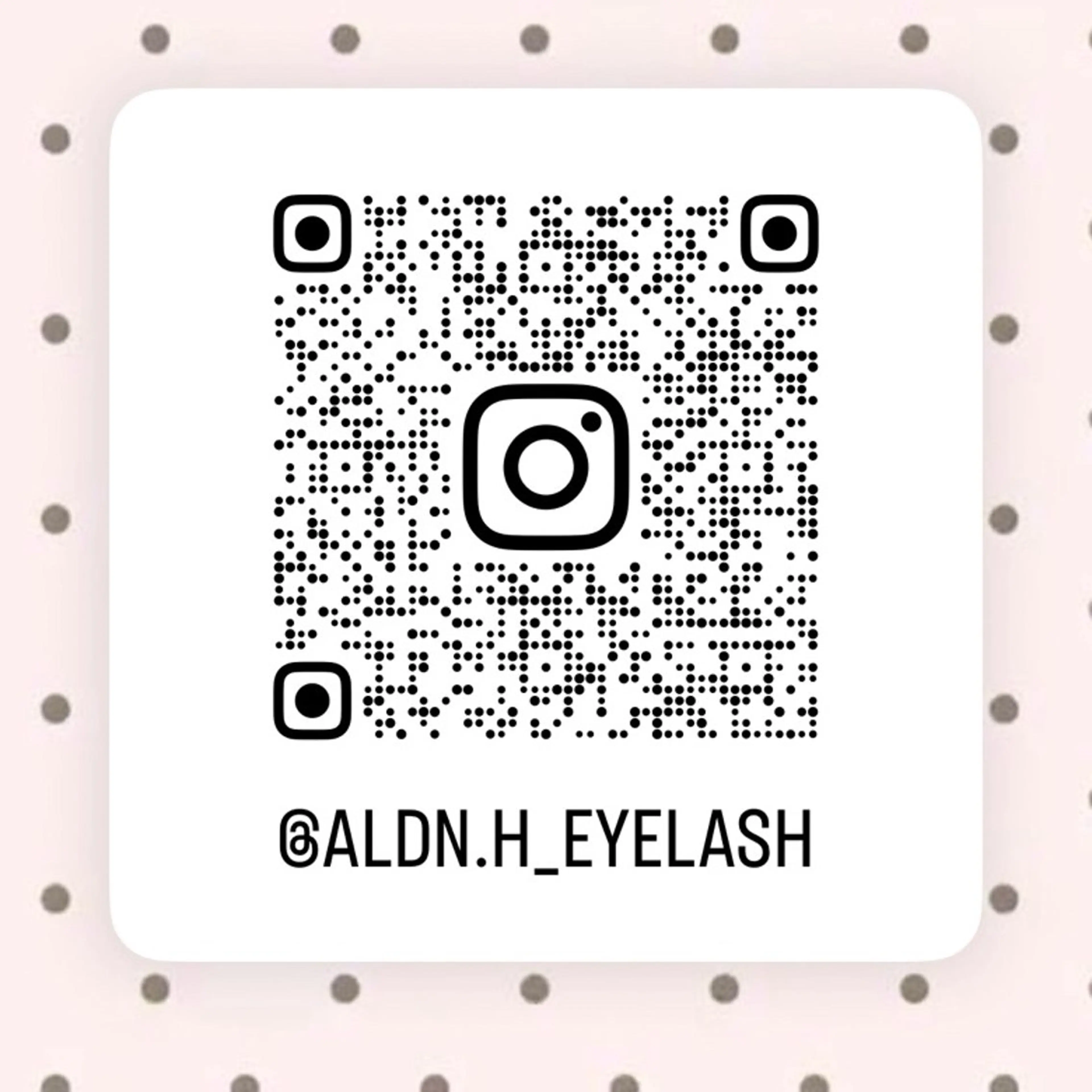 H  eyelash ⌇𝐦𝐢𝐮 ☽のマツエク・マツパデザイン