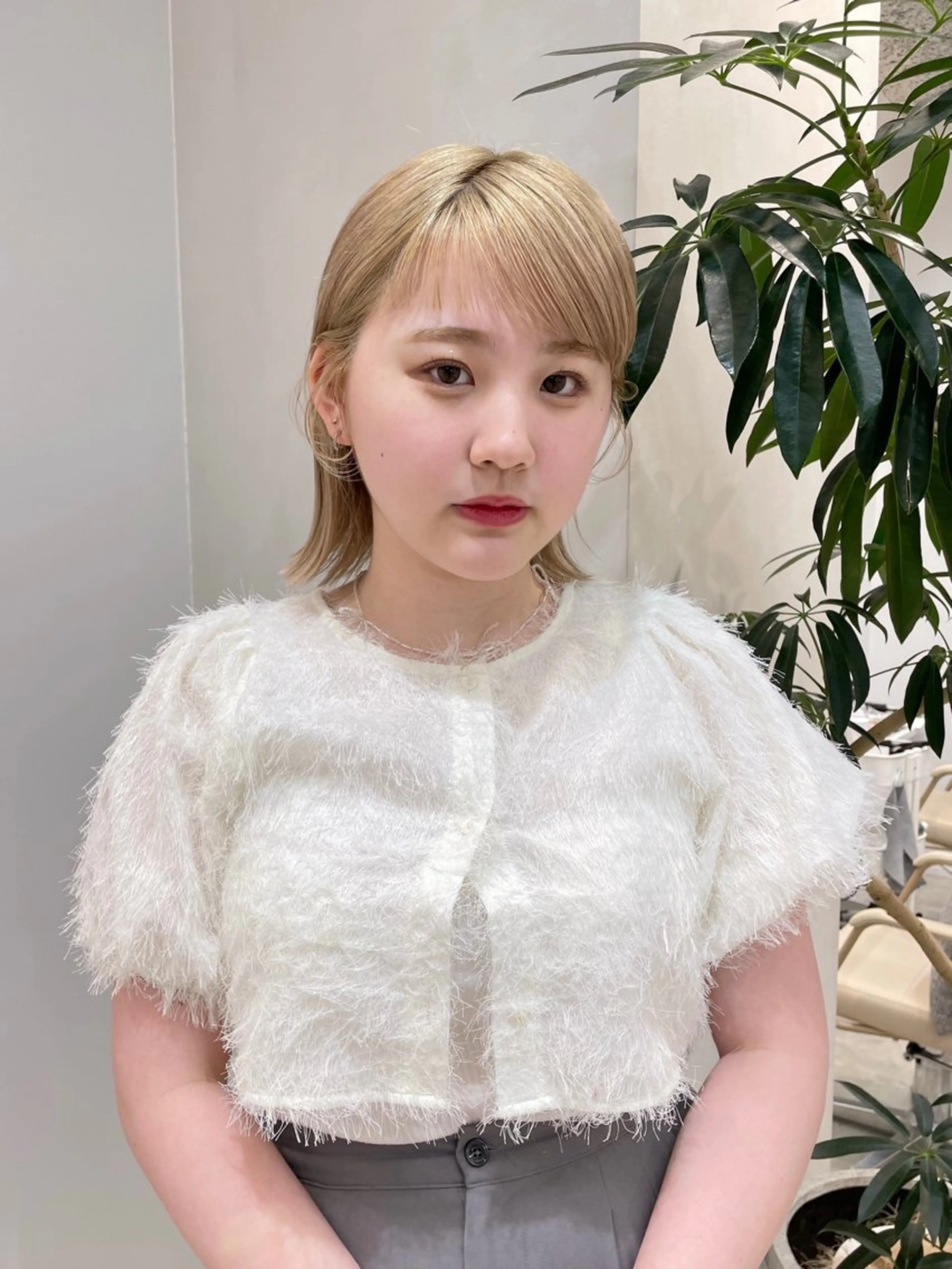 ミディアム 青木 優歩のヘアスタイル