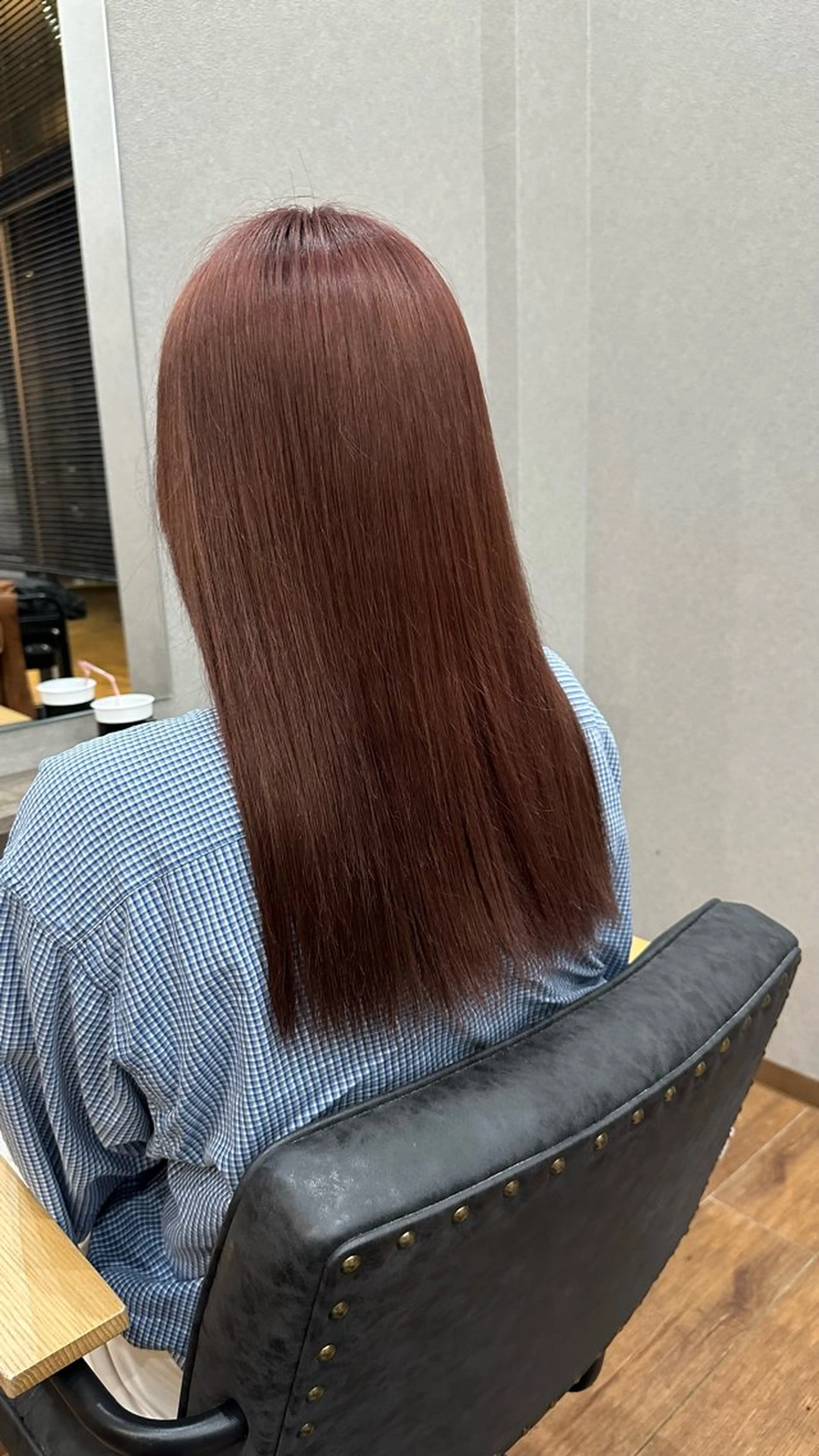 ロング カラー ブラウンカラー ラベンダーカラー ヘアカラー トリートメント 鵜飼 真伍のヘアスタイル