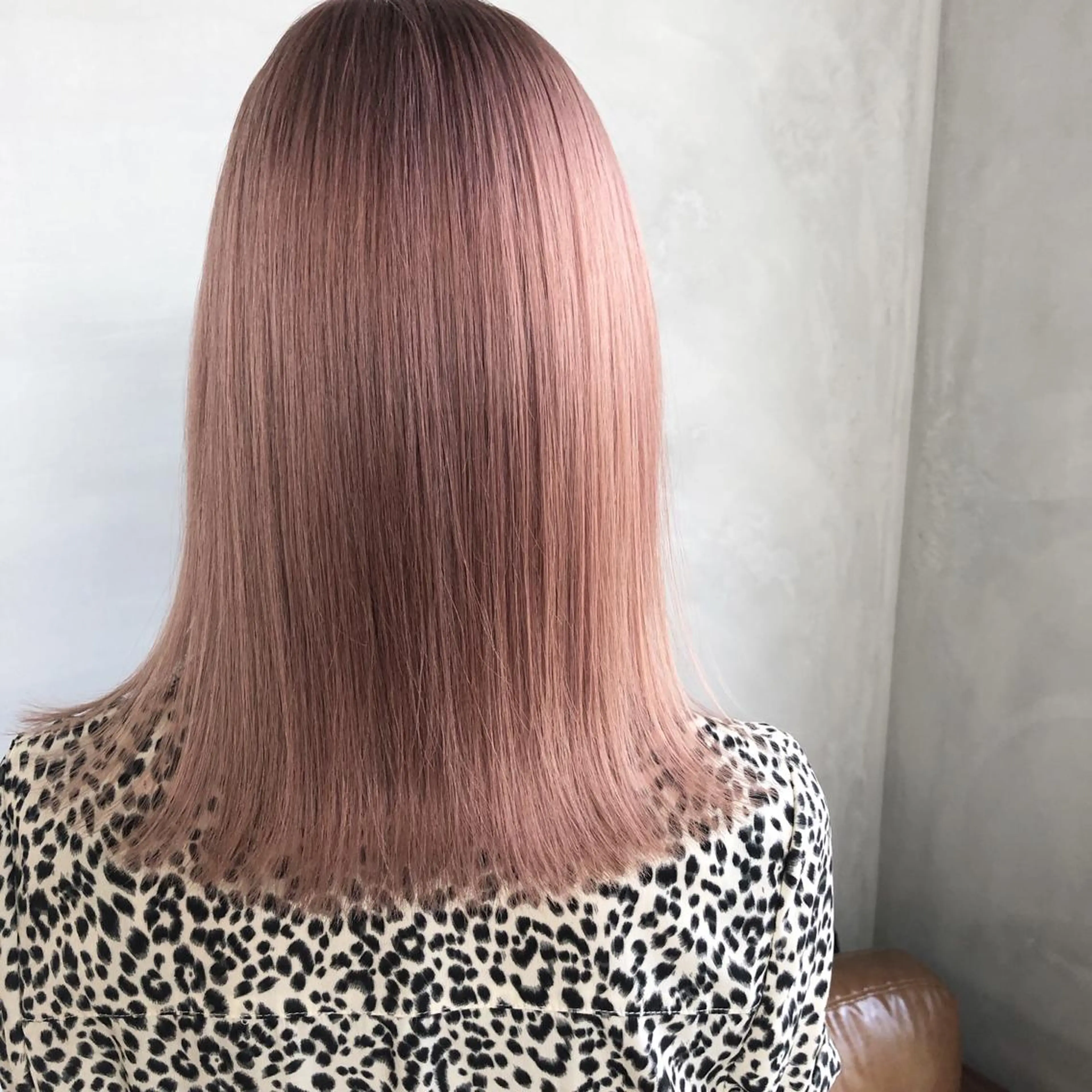 ミディアム カラー ベージュカラー ピンクカラー ピンクベージュ クドウレイ fifth渋谷のヘアスタイル