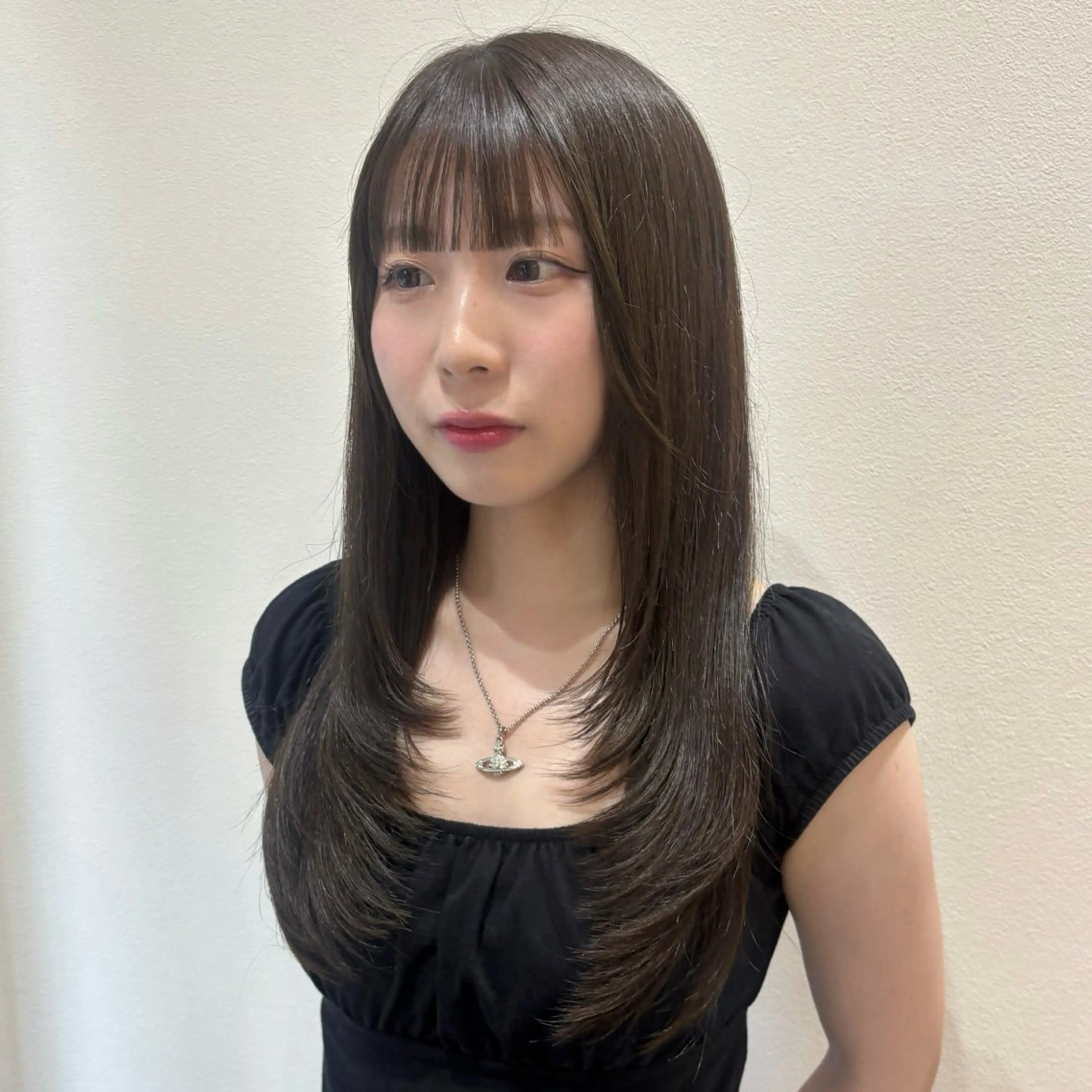 ロング レイヤーカット fuyuna レイヤーカット🖤のヘアスタイル