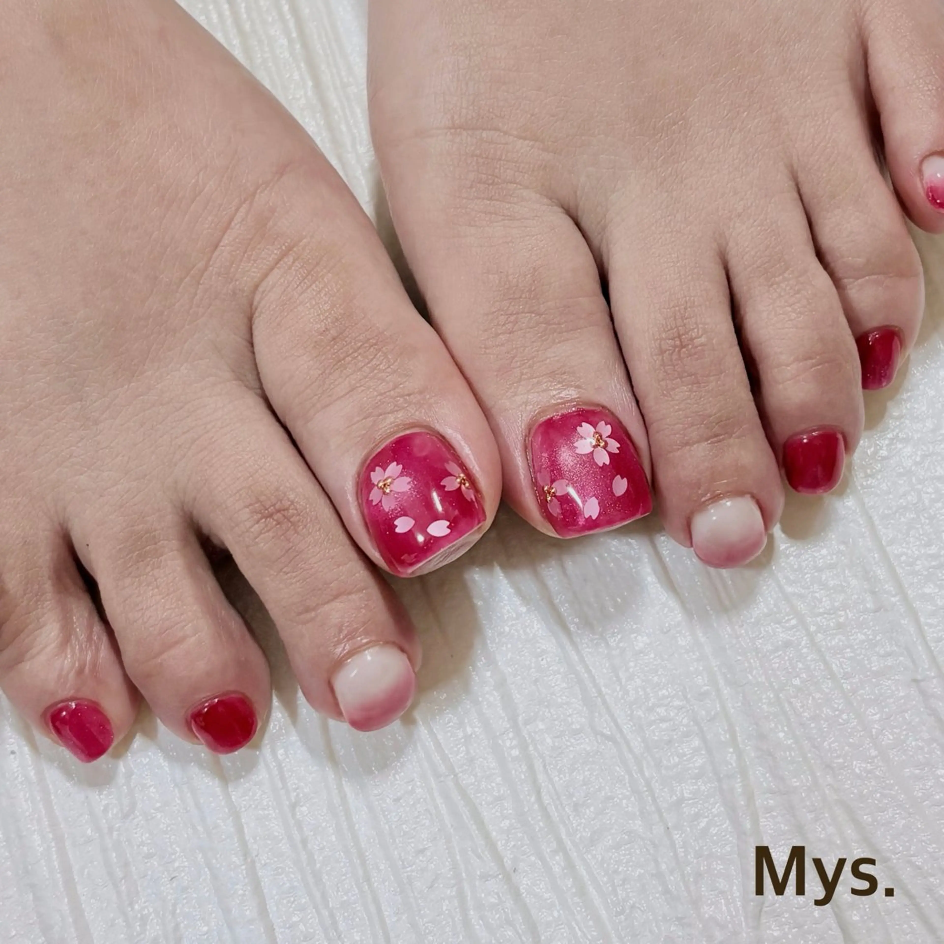 ネイル フットネイル Mys. 三上紗紀のネイルデザイン