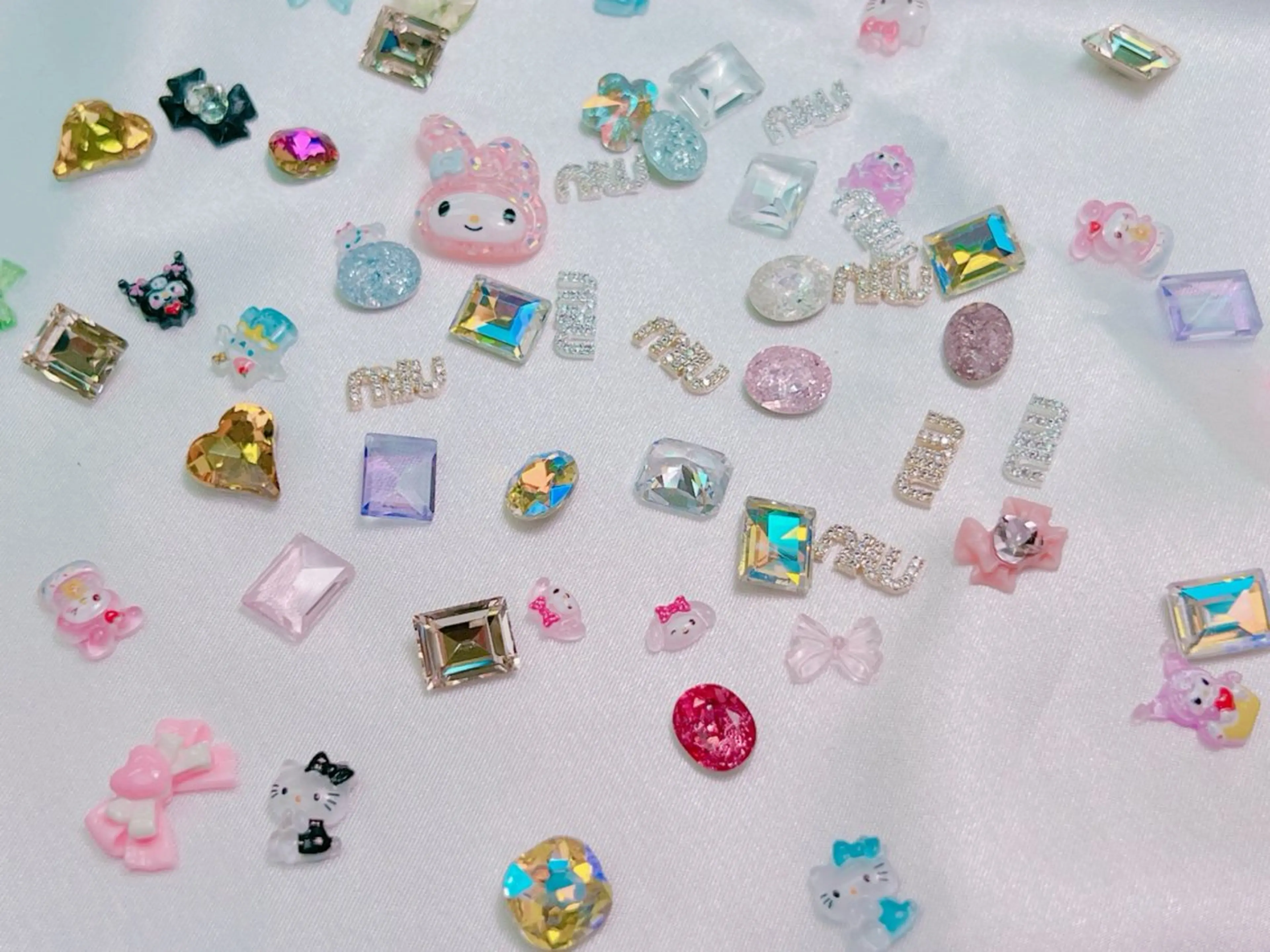 ネイル lucky nail 歌舞伎町のネイルデザイン