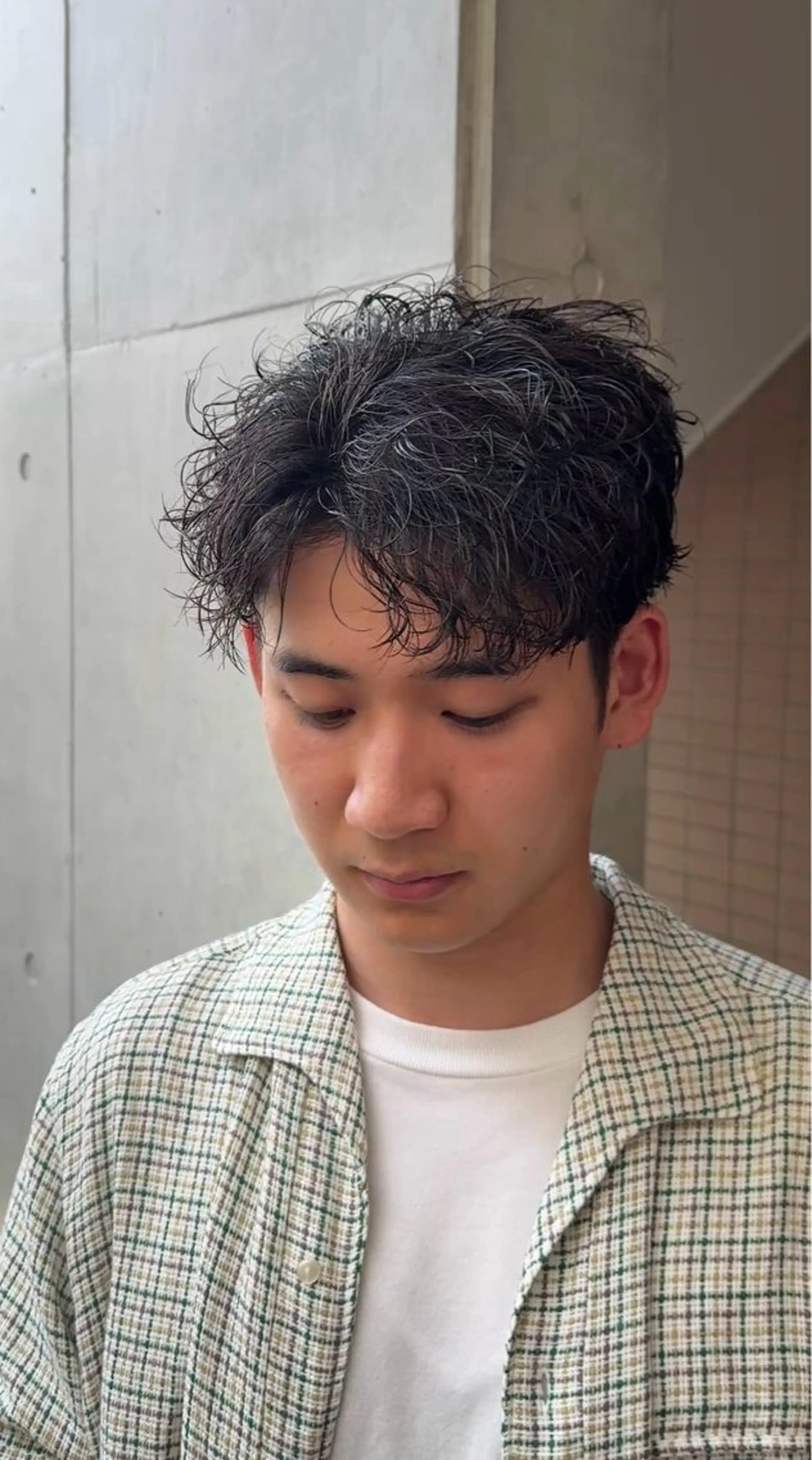 ショート パーマ カット パーマ トリートメント ヘッドスパ ヘアセット メンズパーマのプロ /佐藤翼のヘアスタイル