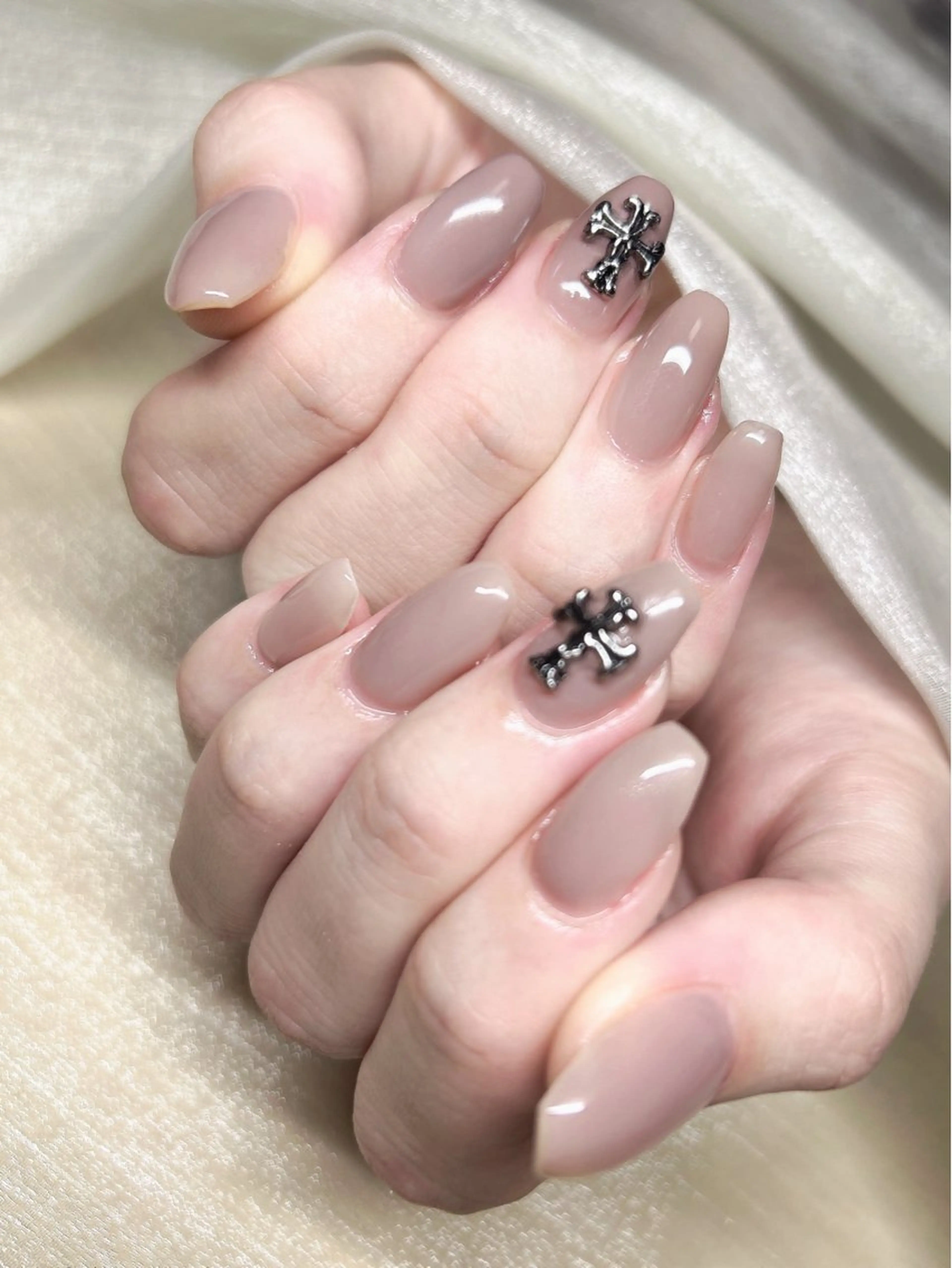 ネイル オフィスネイル ワンカラーネイル シンプルネイル LUKA NAILのネイルデザイン