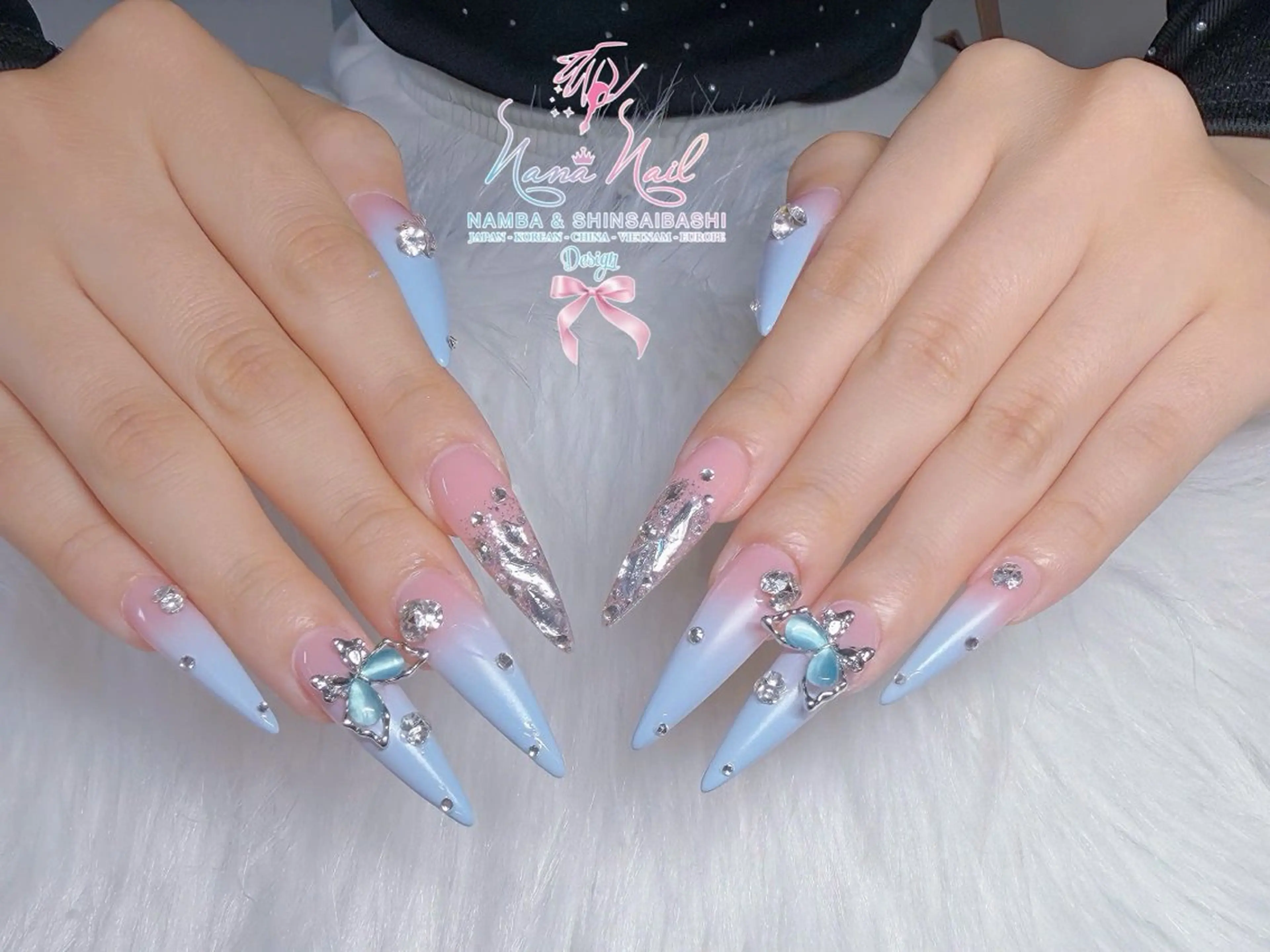 ネイル チークネイル 桜ネイル フラッシュネイル フットネイル ジェルネイル ハンドネイル リナネイル アメ村心斎橋店のネイルデザイン